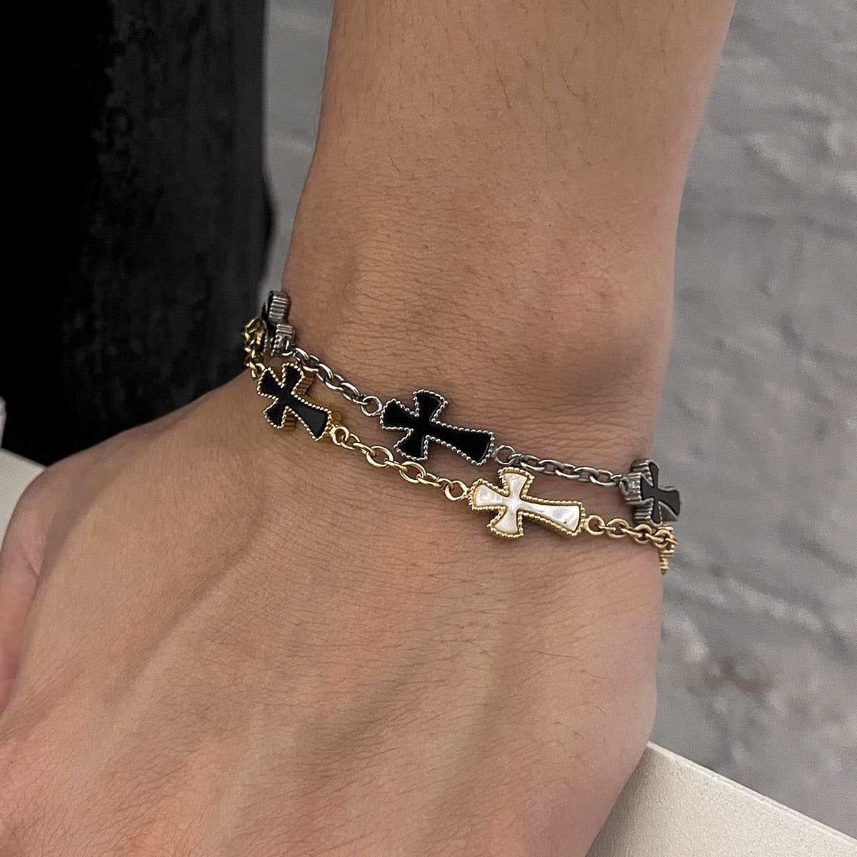 Mother-of-pearl Cross Bracelet