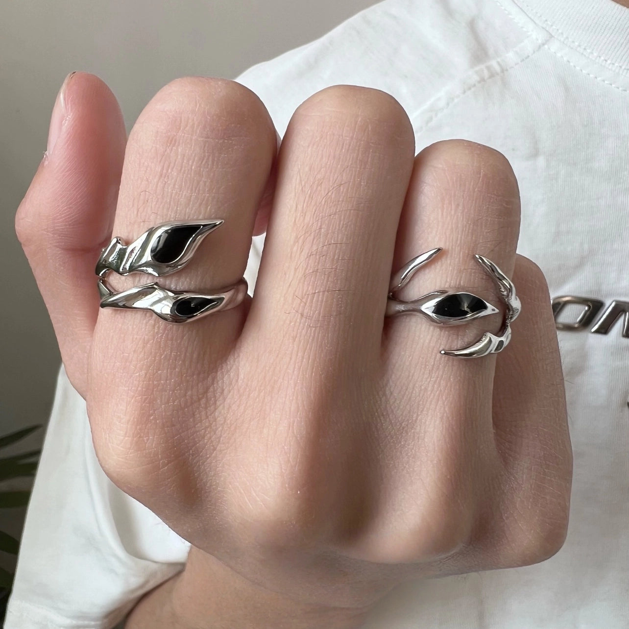 Irregular Shaped Black Gemstone Metal Ring