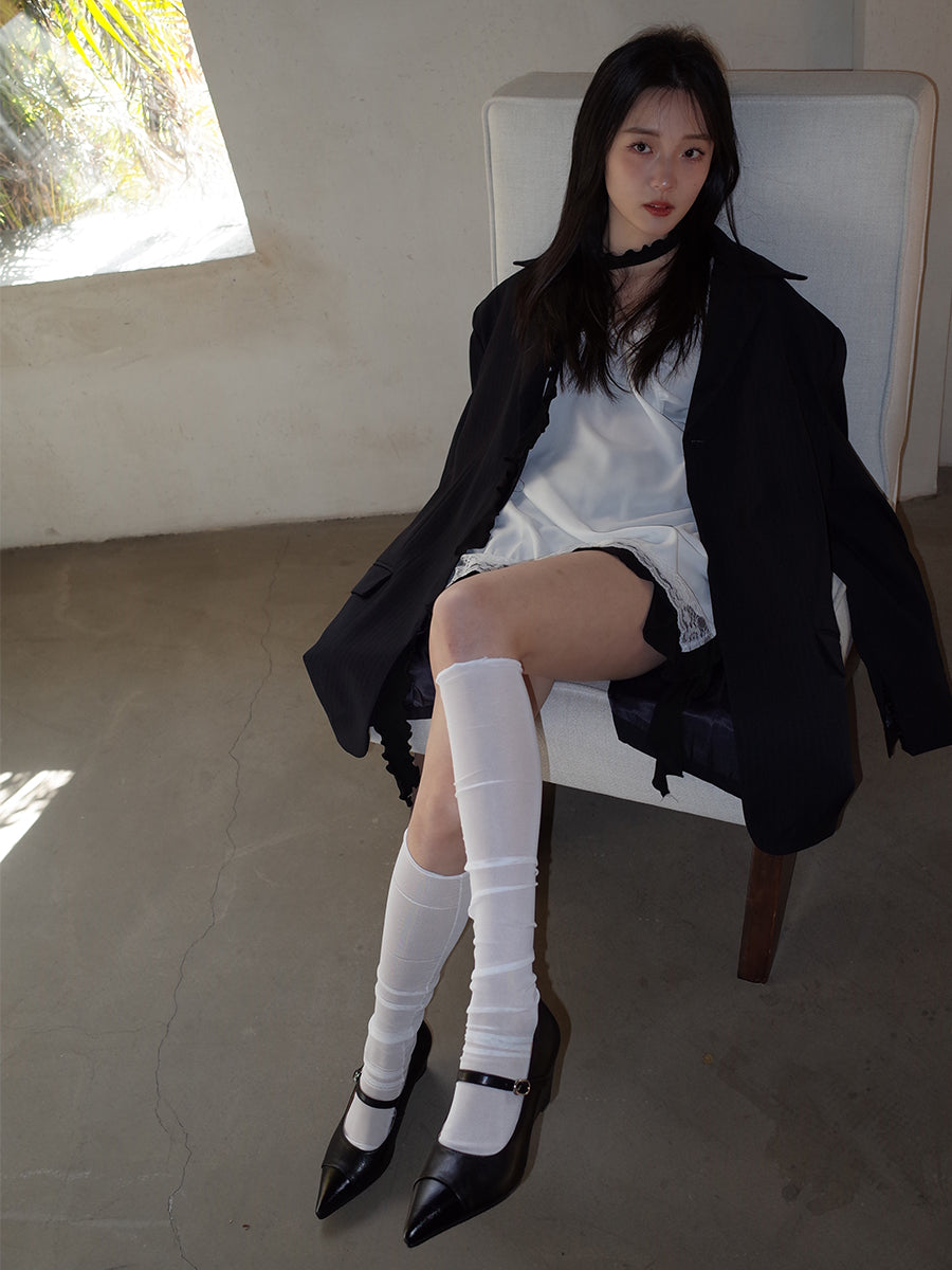 Pointed toe Mary Jane shoes