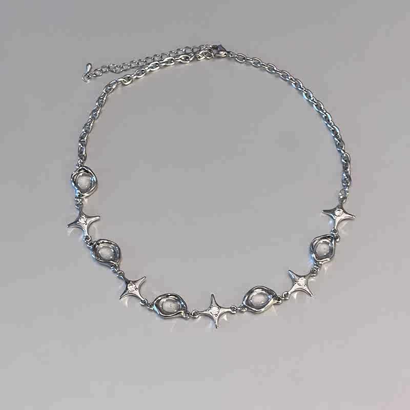 Discover high-quality metal chain necklaces designed for fashion lovers. These durable and stylish pieces are perfect for adding a touch of sophistication to any look. Shop now and enjoy timeless elegance.