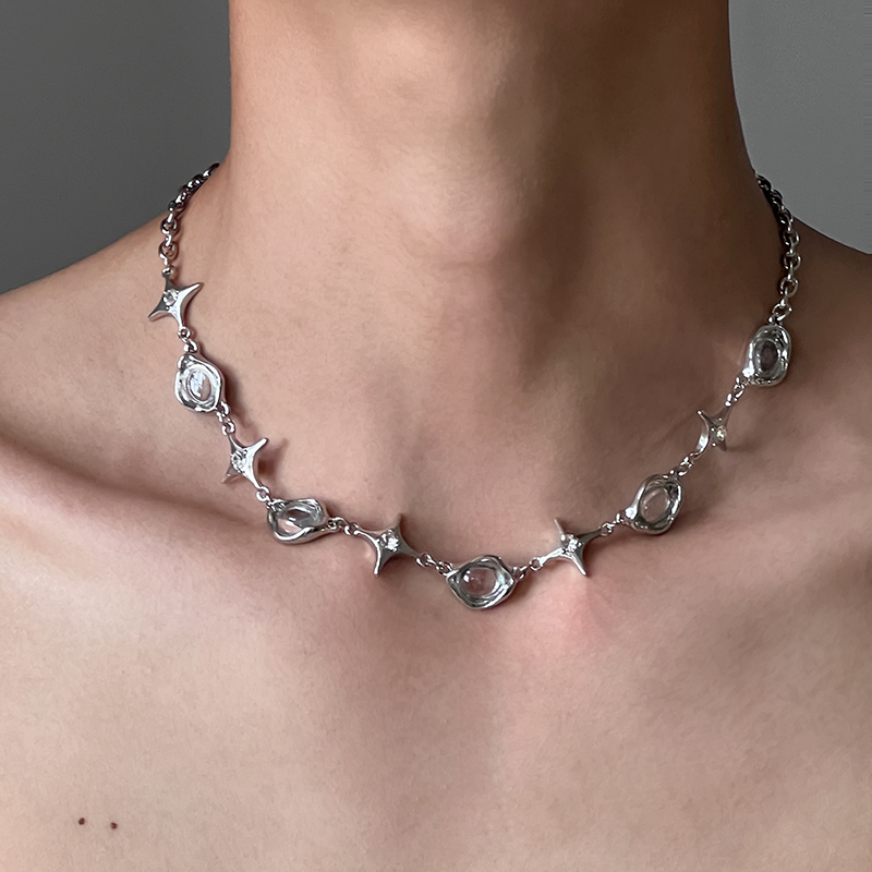 Discover high-quality metal chain necklaces designed for fashion lovers. These durable and stylish pieces are perfect for adding a touch of sophistication to any look. Shop now and enjoy timeless elegance.