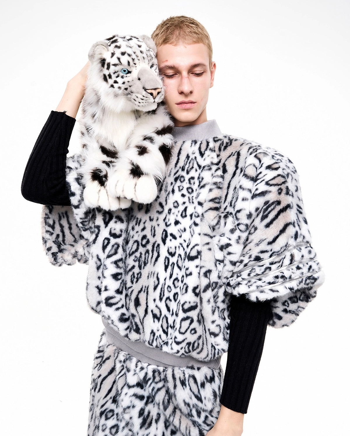 Faux Fur Patchwork Short Sleeve Sweatshirt