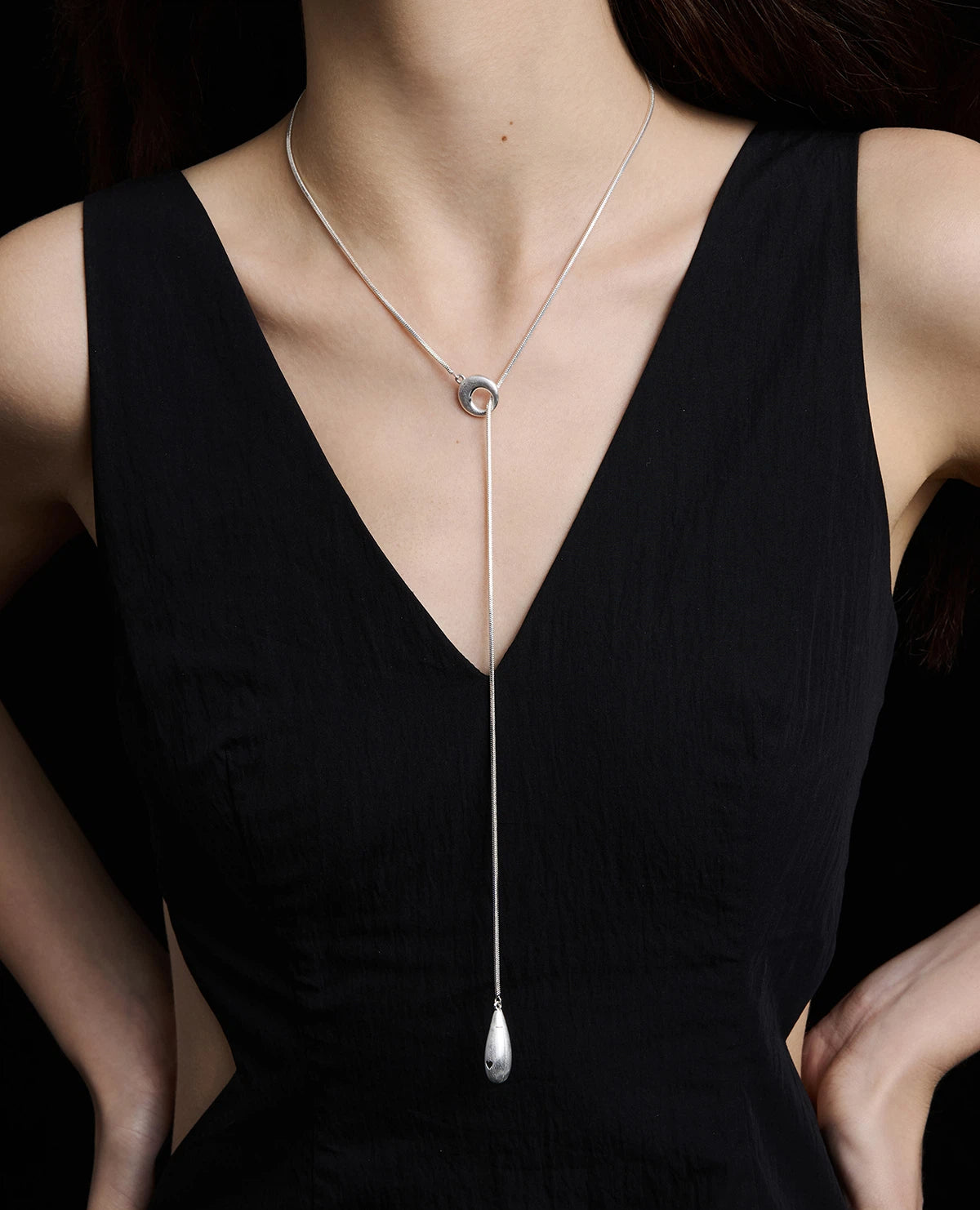 Brushed Metal Teardrop Pull Chain Necklace