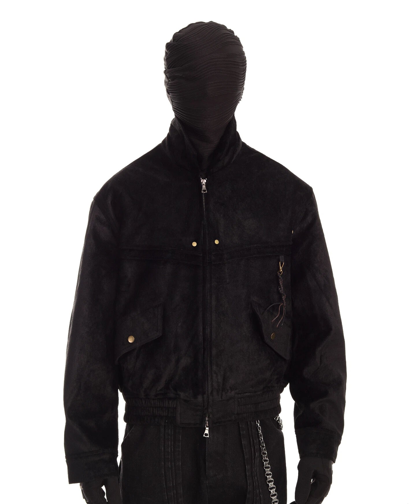 Sanhoostudio’s dark velvet-feel lapel jacket channels quiet luxury with minimalist tailoring and premium texture, perfect for refined urban streetwear.