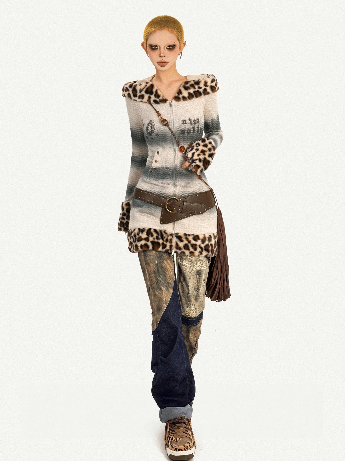 Sanhoostudio’s punk tie-dye mini dress fuses leopard patchwork with a hooded design—crafted for bold, edgy subculture-inspired street outfits.