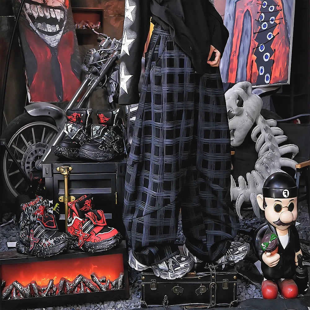 High-waisted retro striped wide-leg pants with fleece lining for warmth and comfort. Perfect for winter streetwear and daily styling.