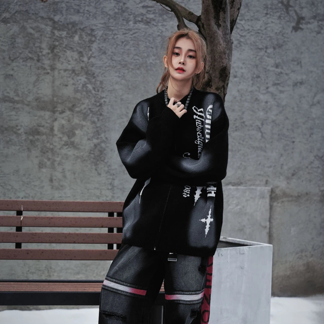 Sanhoostudio knit cardigan inspired by American vintage and high street hip-hop style. Designed with a relaxed, lazy-fit silhouette for fall and winter streetwear layering.