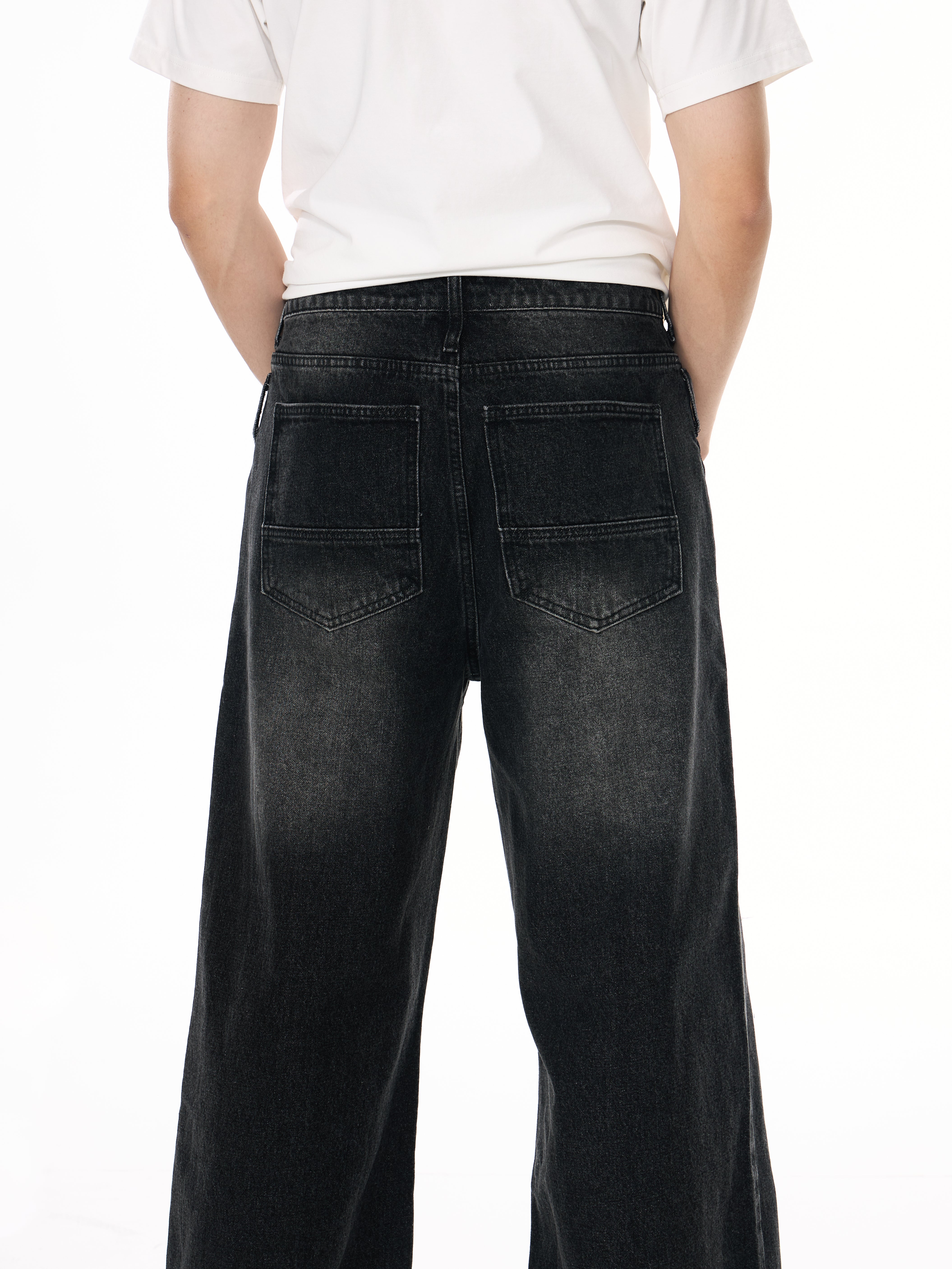 Ripped Straight-Leg Baggy Jeans