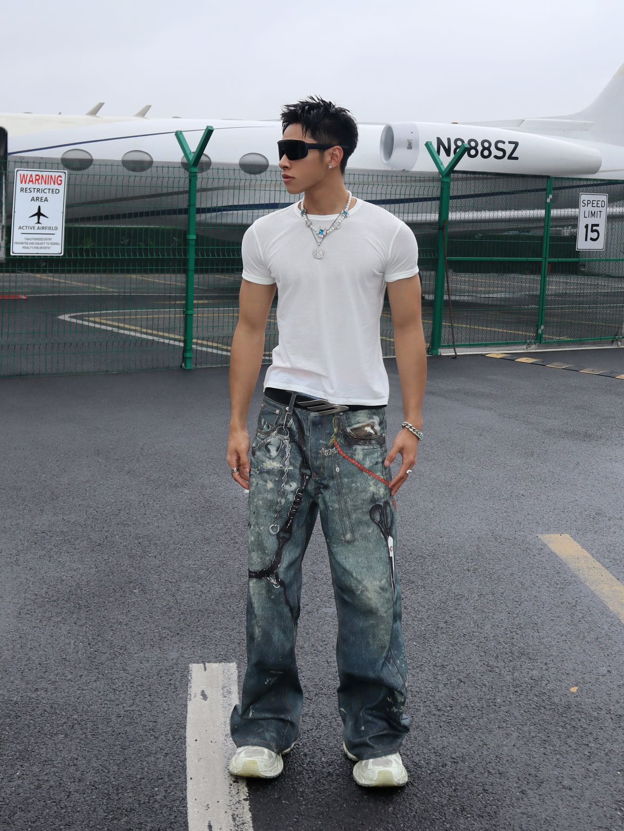 3D Digital Printed Ink-splashed Jeans