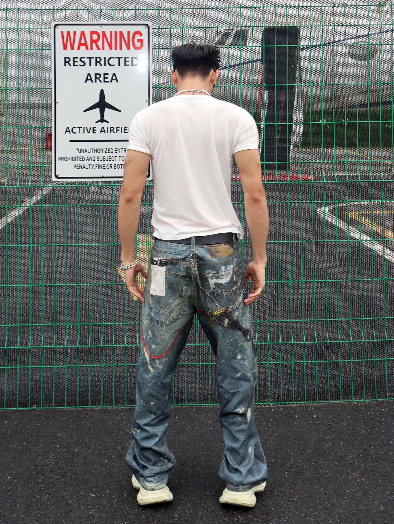 3D Digital Printed Ink-splashed Jeans