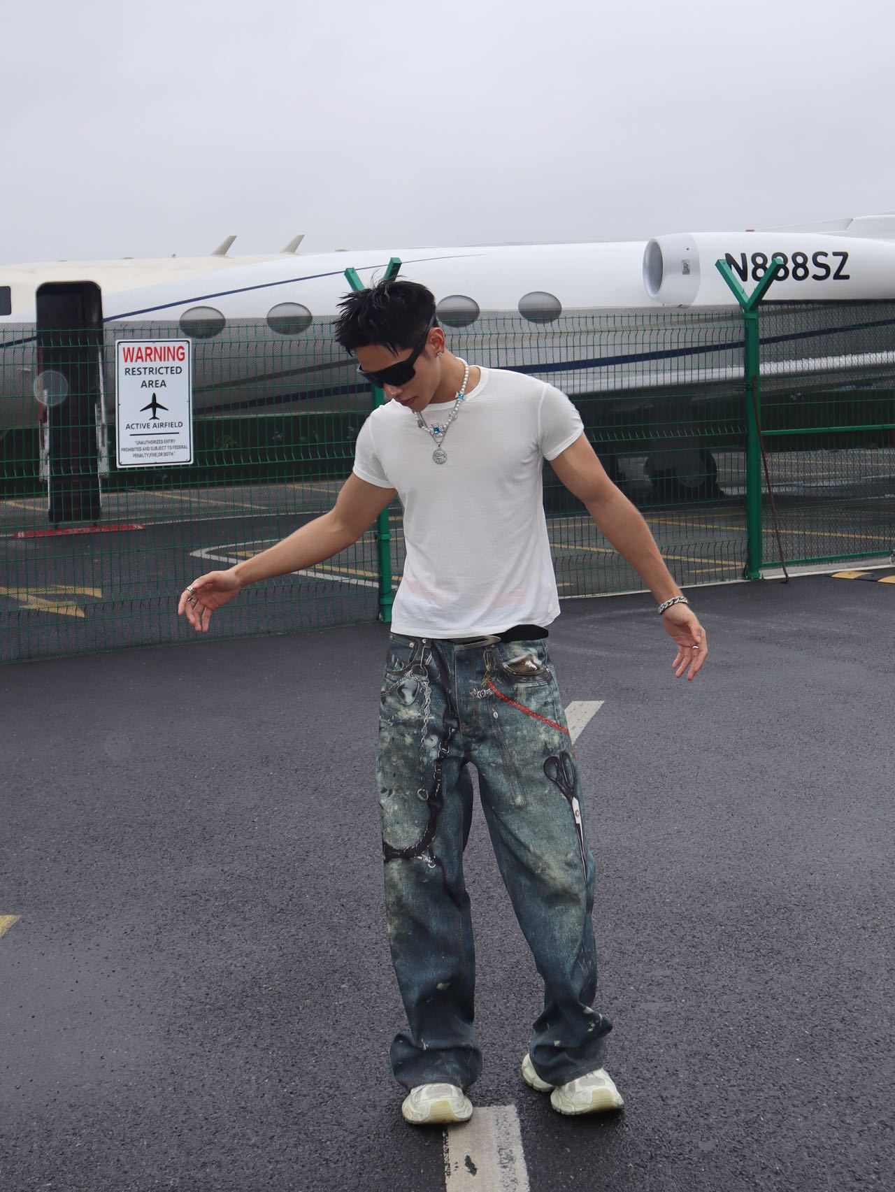 3D Digital Printed Ink-splashed Jeans