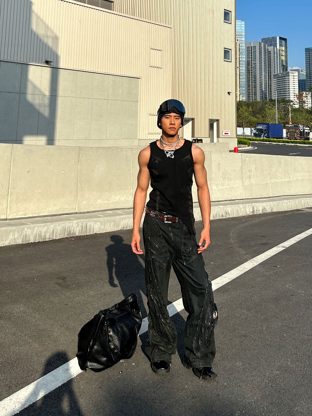 Spliced Distressed Raw Edge Clean-fit Straight Jeans