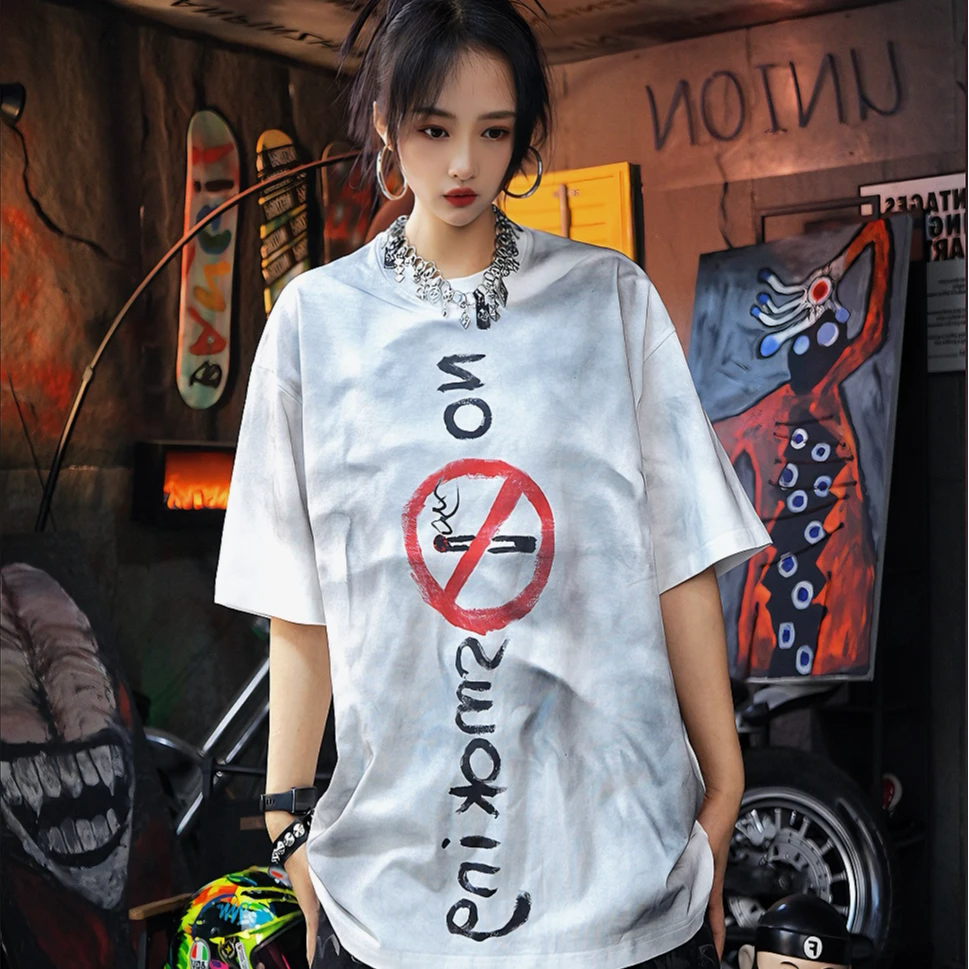 Loose Graffiti Printed Street Tee