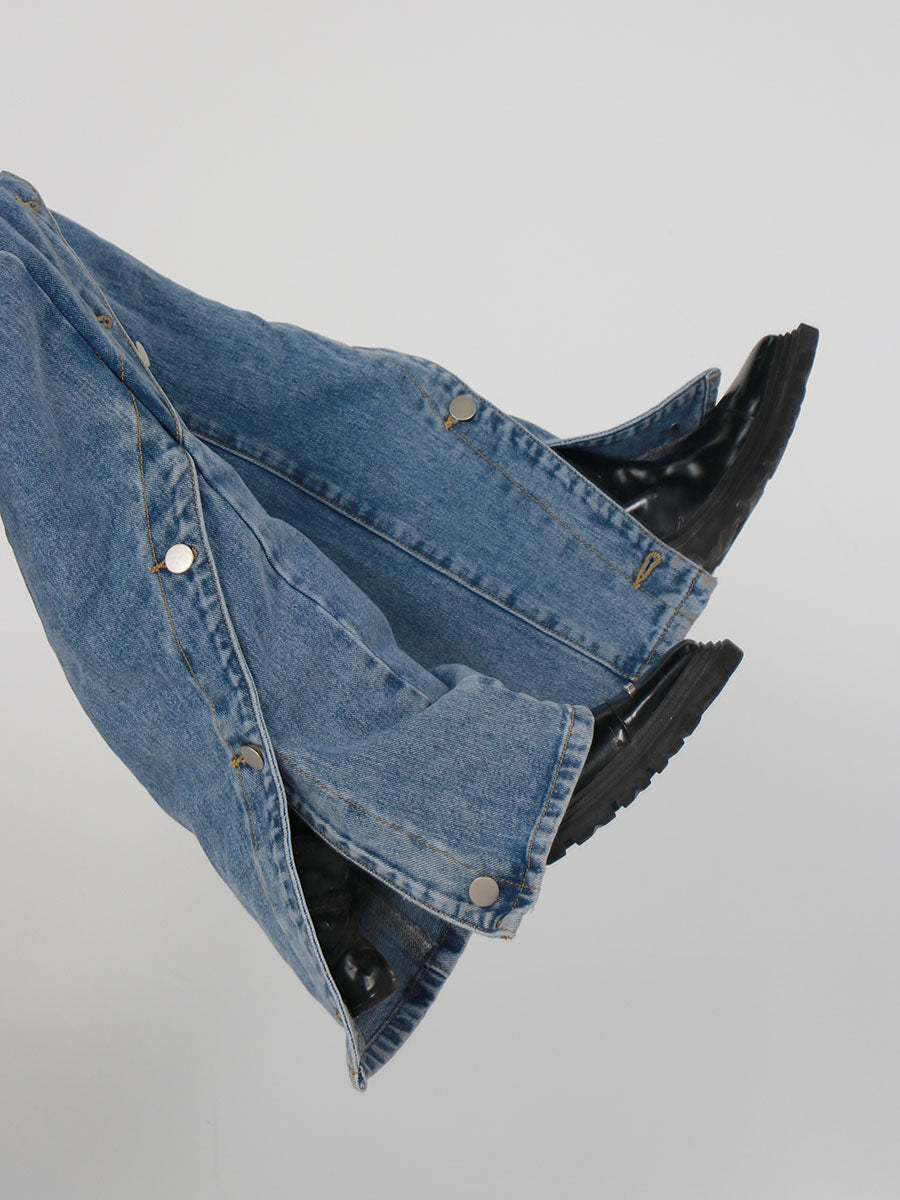 Metal Button Wide-leg Jeans