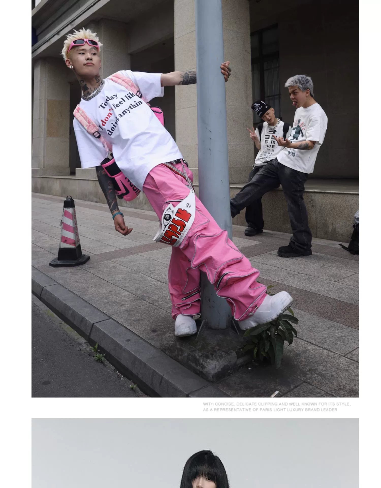 These reflective cargo pants from Sanhoostudio feature 3D star patches and bold avant-garde styling. The oversized fit and dark aesthetic make them ideal for nightwear, performance looks, or urban outfits, blending futuristic energy with functional streetwear practicality.