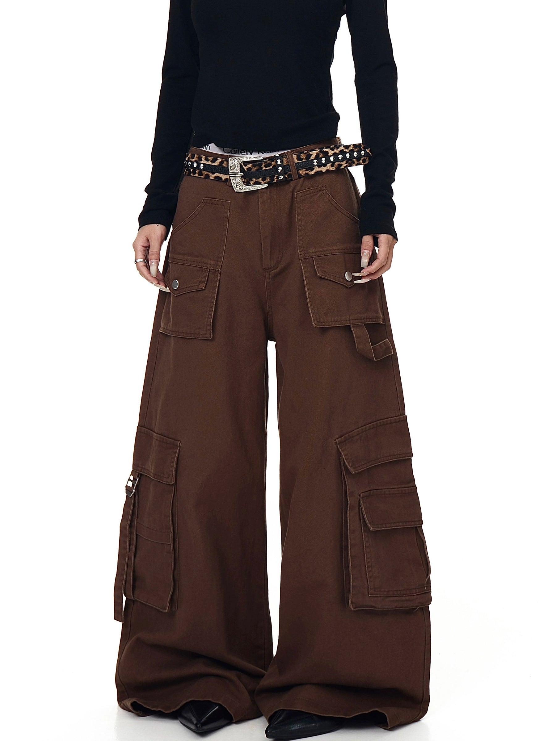 Heavy-Duty Brown Multi-Pocket Utility Pants