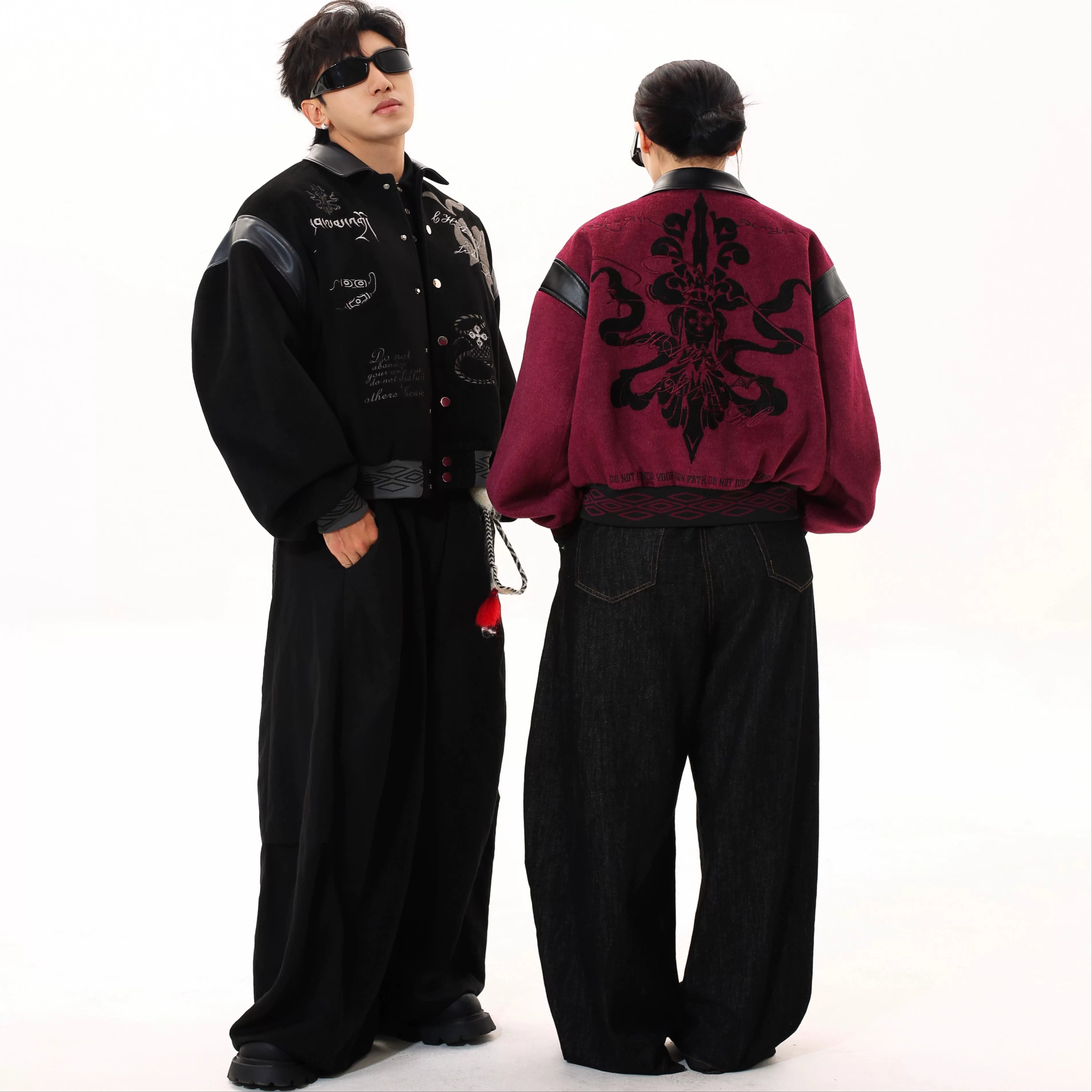 Sanhoostudio American-style varsity jacket with embroidery. Designed for unisex streetwear and seasonal layering.