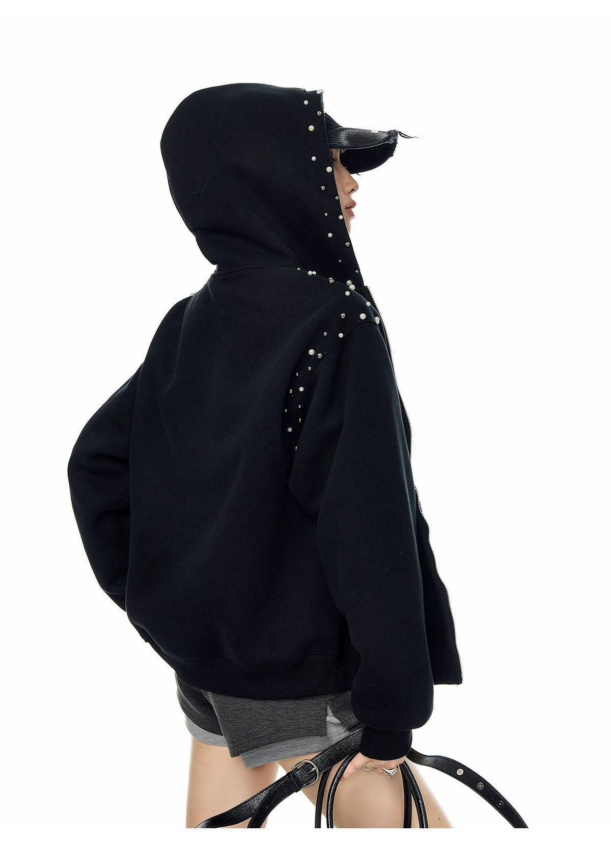 【25s Sep.】Vintage Pearl Detail Oversized Hoodie