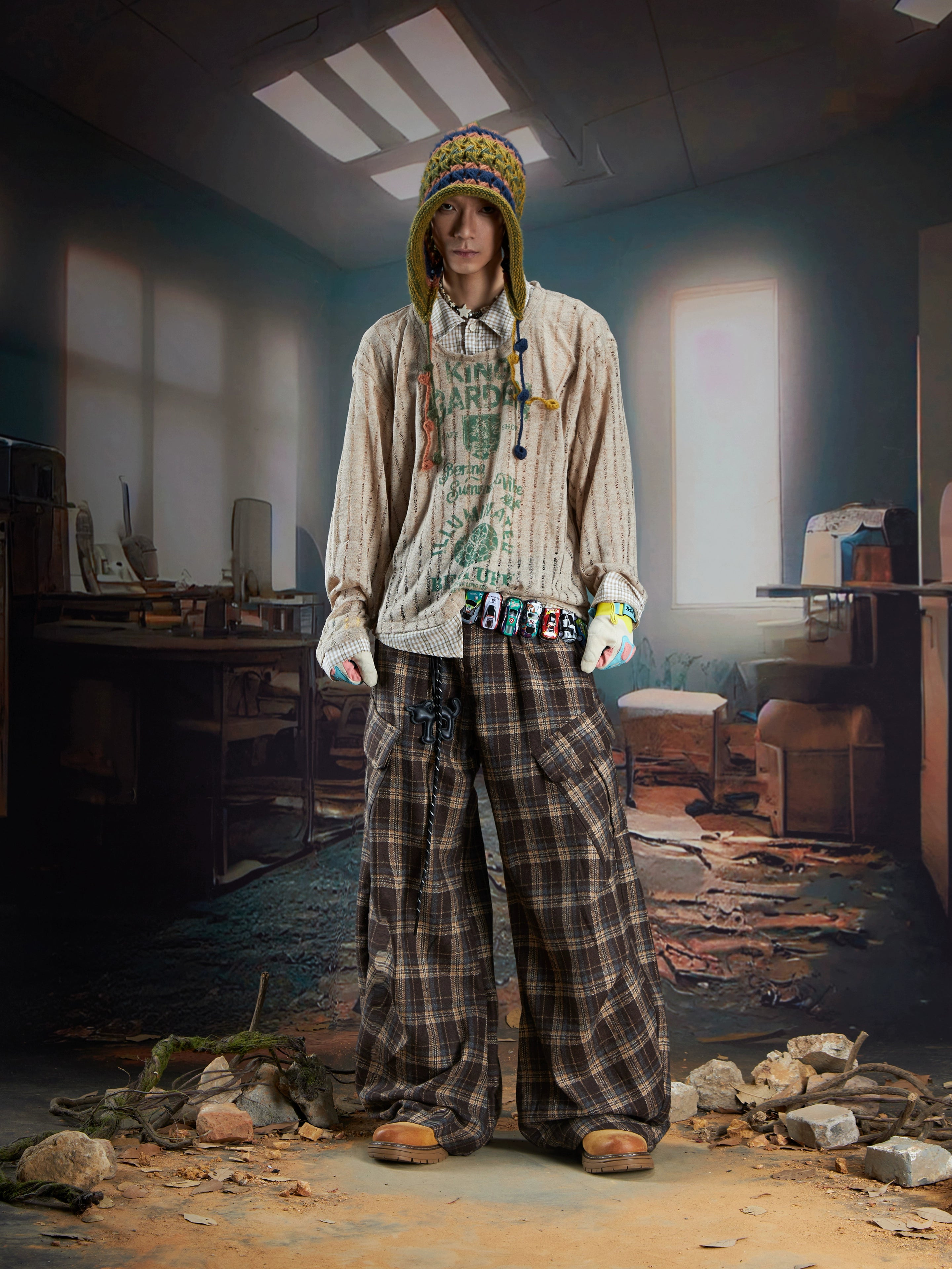 Retro Plaid Wide-Leg Cargo Pants with Multi-Pocket Design