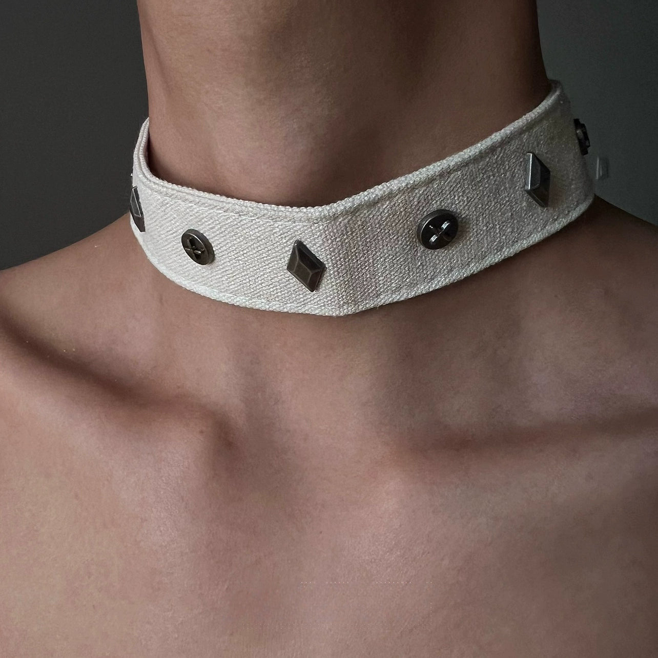 White Canvas Metal Choker Necklace