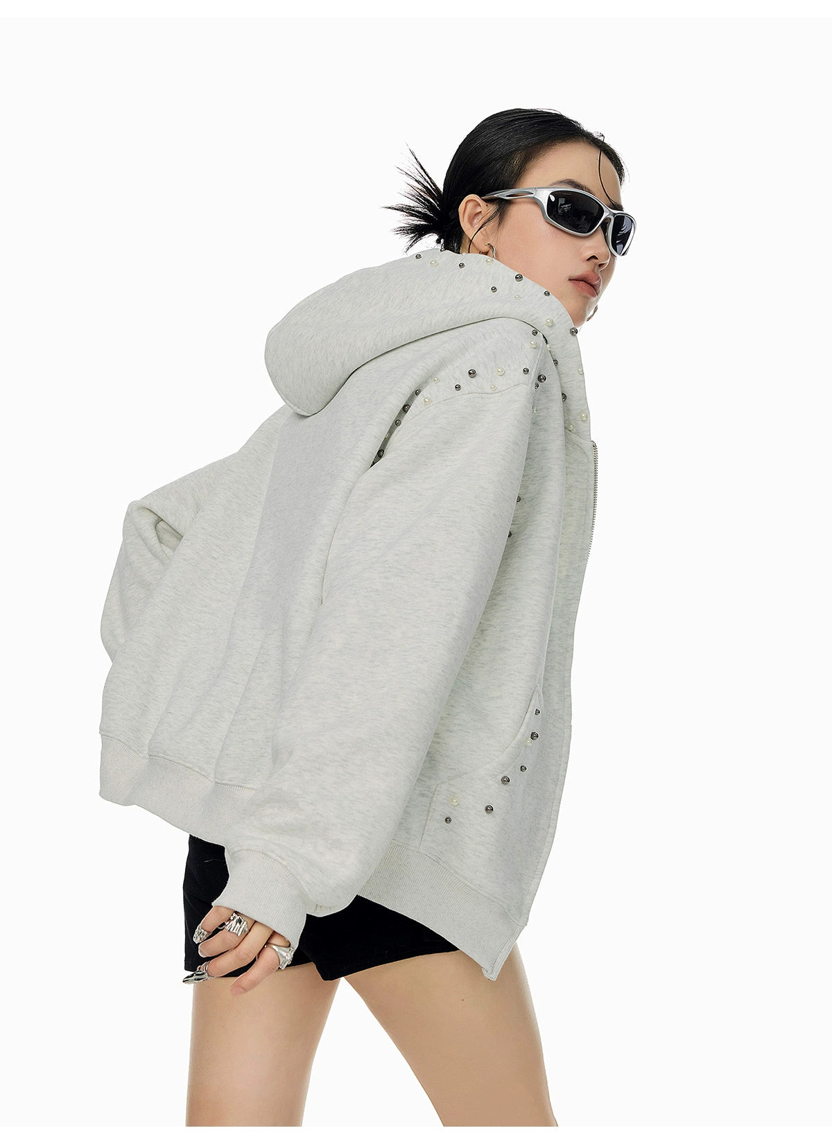 【25s Sep.】Vintage Pearl Detail Oversized Hoodie