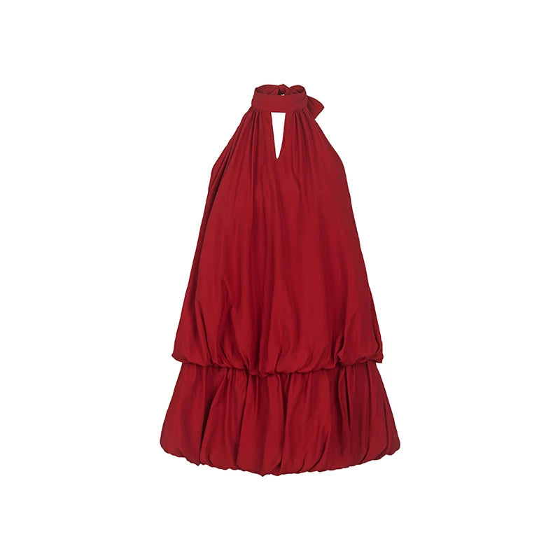 Sanhoostudio red halter dress featuring a bubble silhouette and feminine design. A summer-ready piece blending sweetness and confident style.