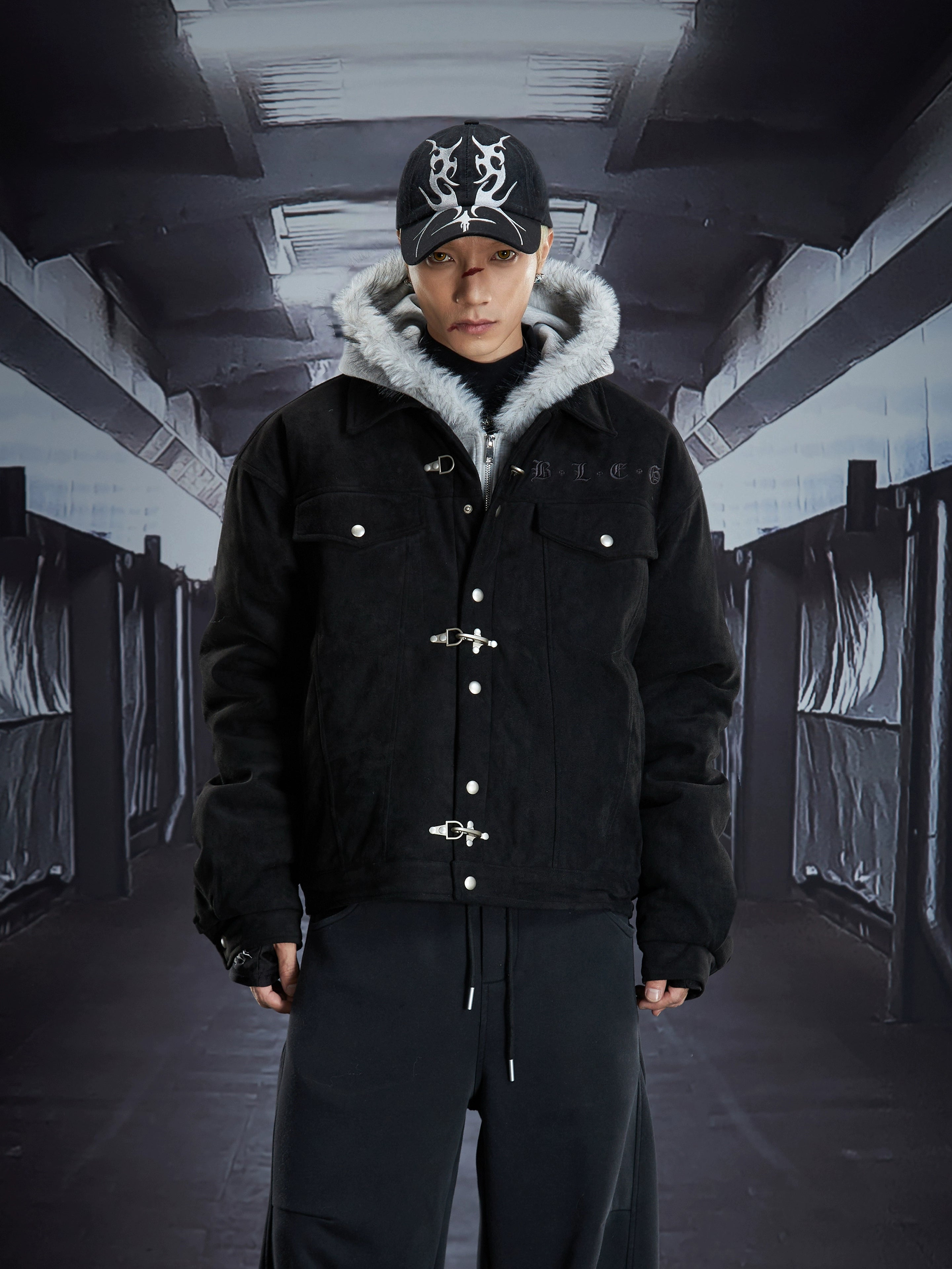 Embroidered Totem Cropped Flight-Buckle Puffer Jacket