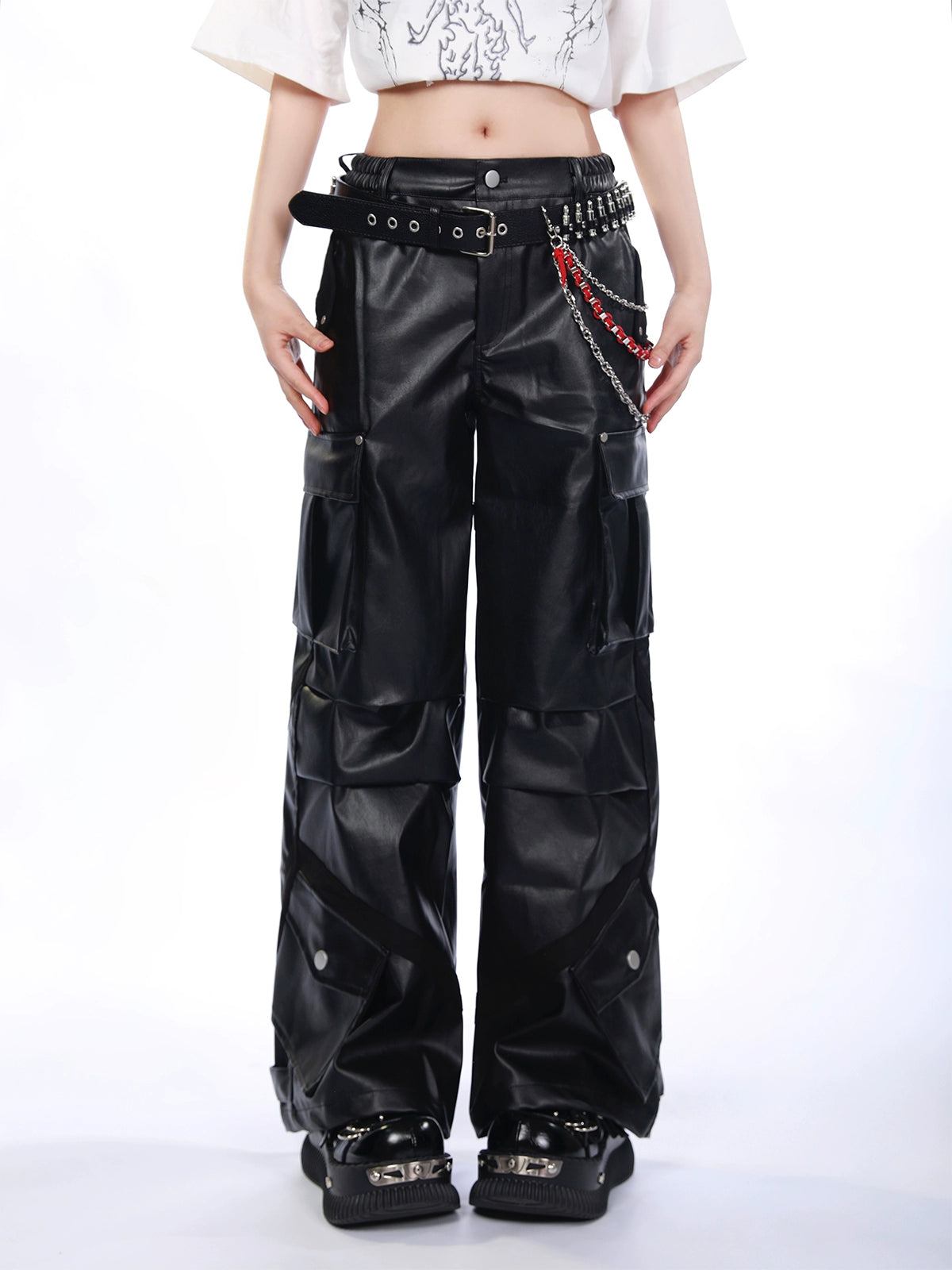 【25s Sep.】Vintage Multi-Pocket Glossy Leather Cargo Pants