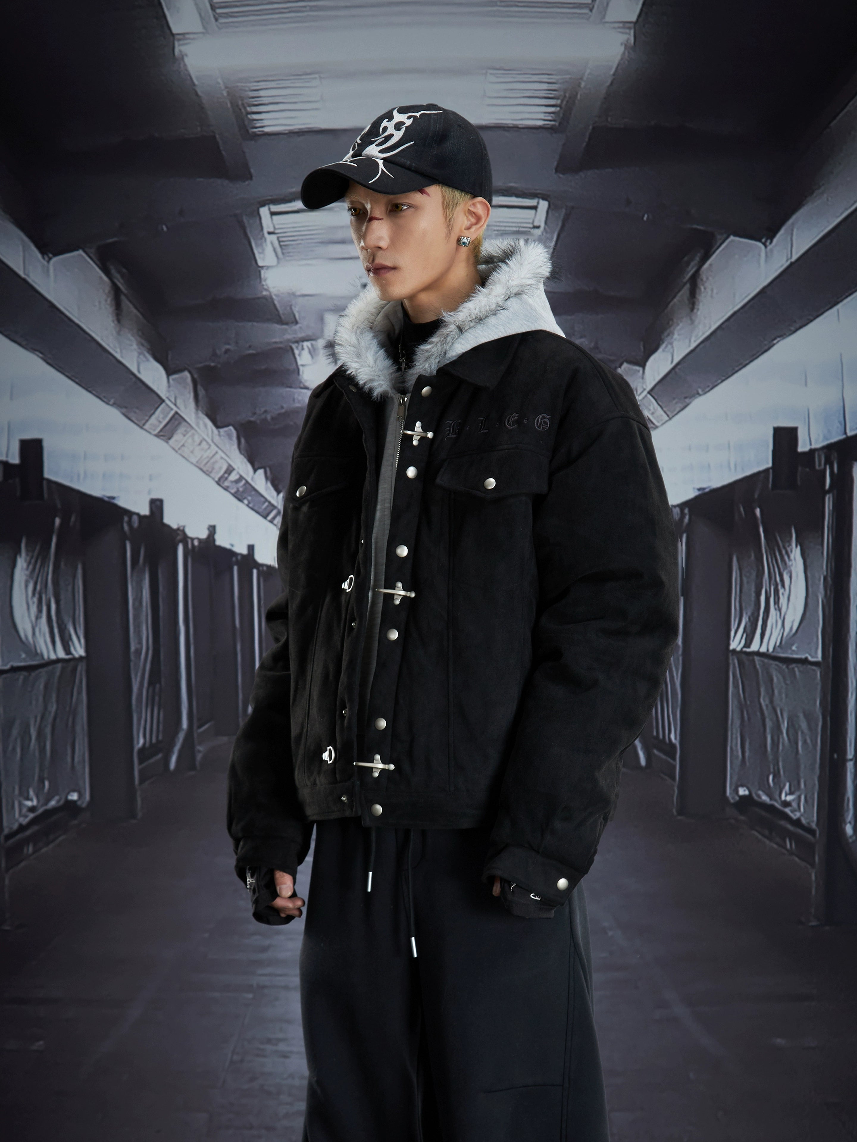 Embroidered Totem Cropped Flight-Buckle Puffer Jacket