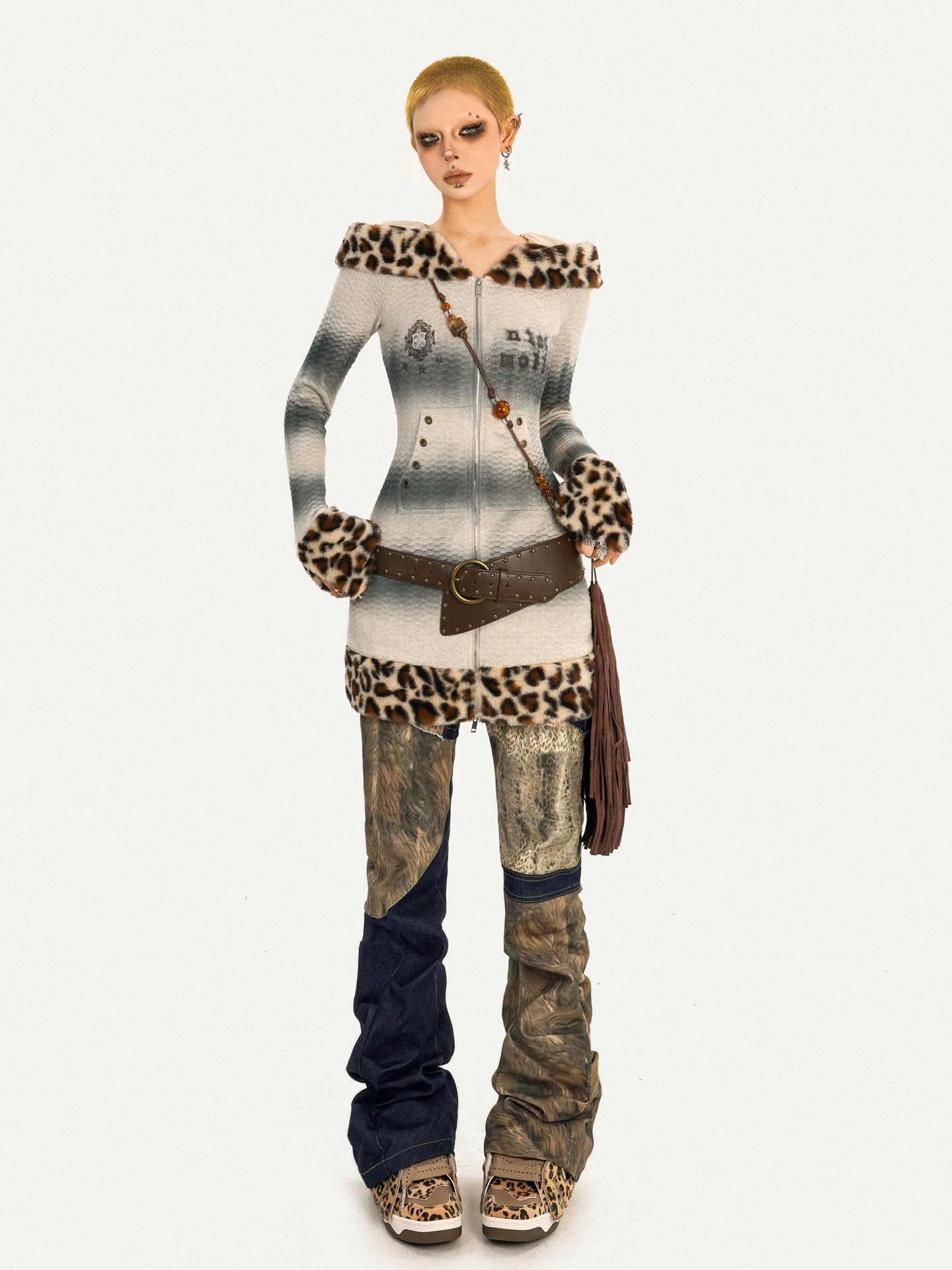 Sanhoostudio’s punk tie-dye mini dress fuses leopard patchwork with a hooded design—crafted for bold, edgy subculture-inspired street outfits.