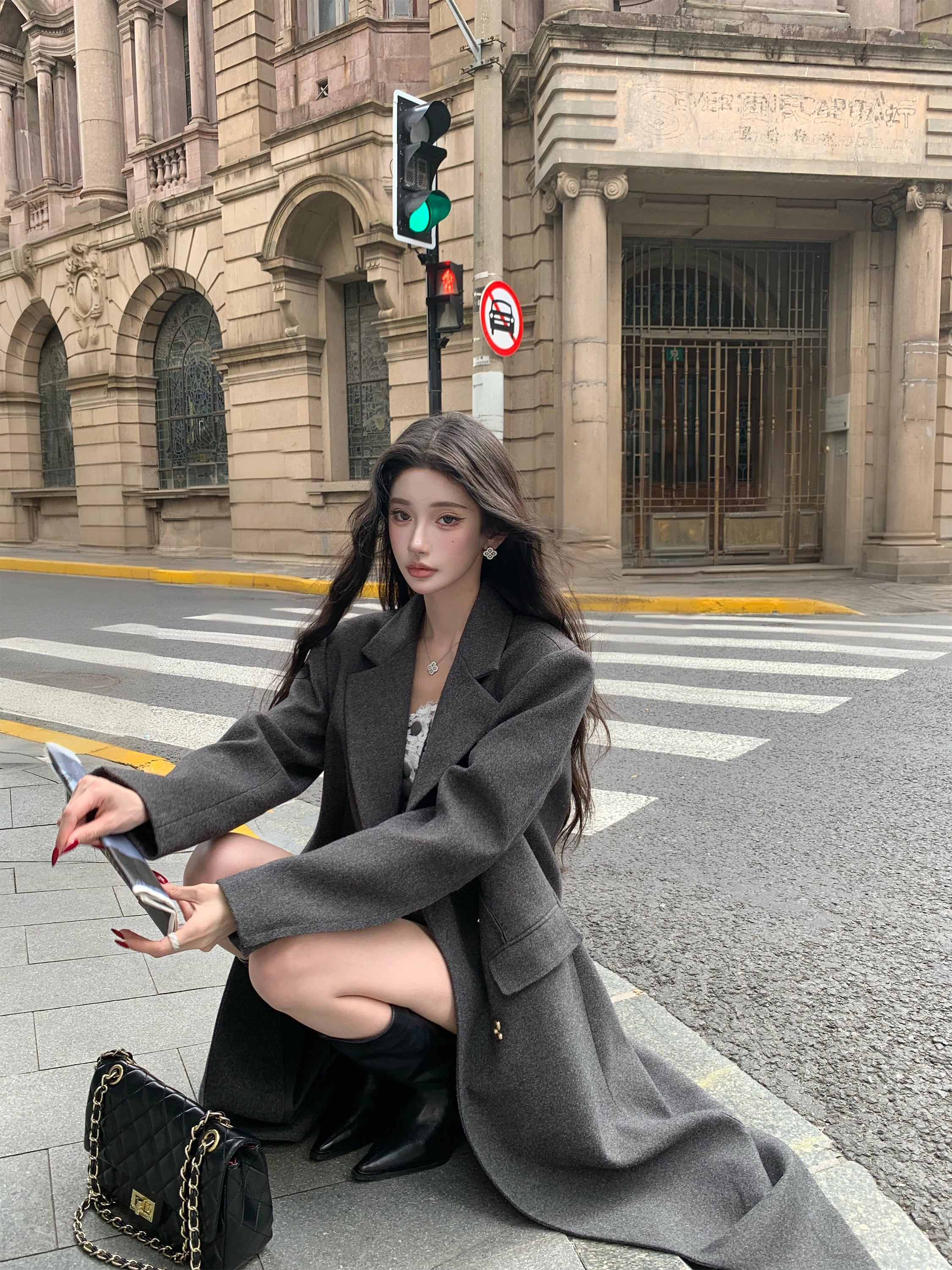 Stay cozy with the Classic Grey Wool Overcoat from Sanhoostudio, a refined outerwear piece offering warmth and elegance for autumn and winter seasons.