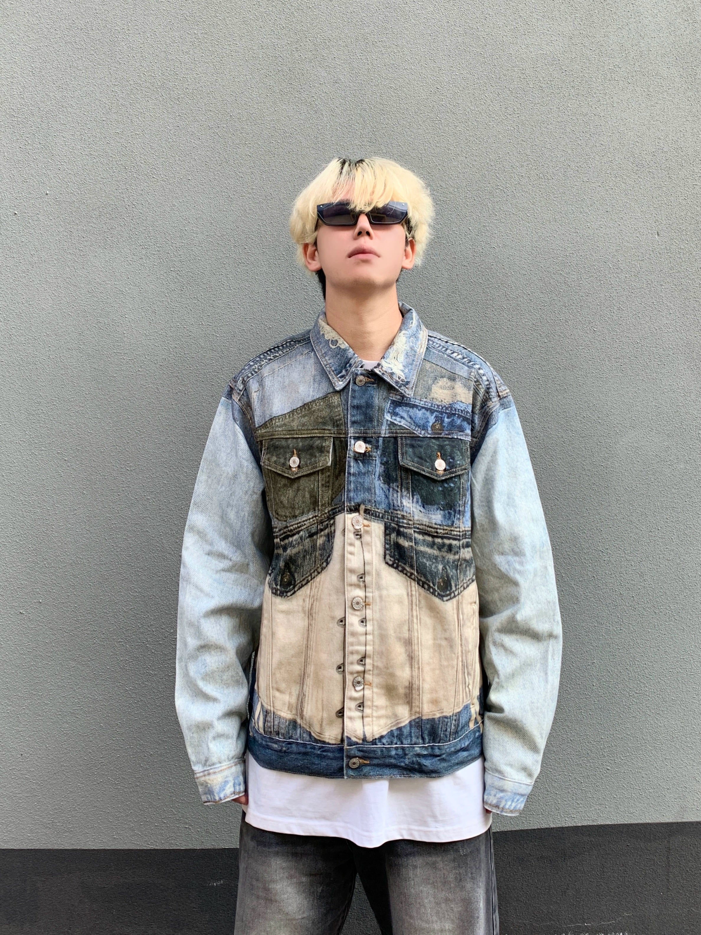 The Vintage 3D Printed Contrast Denim Jacket, Stand out in style with our vintage-inspired heavy denim jacket featuring bold 3D prints and contrast color detailing. Unique, edgy, and exclusive to sanhoostudio.