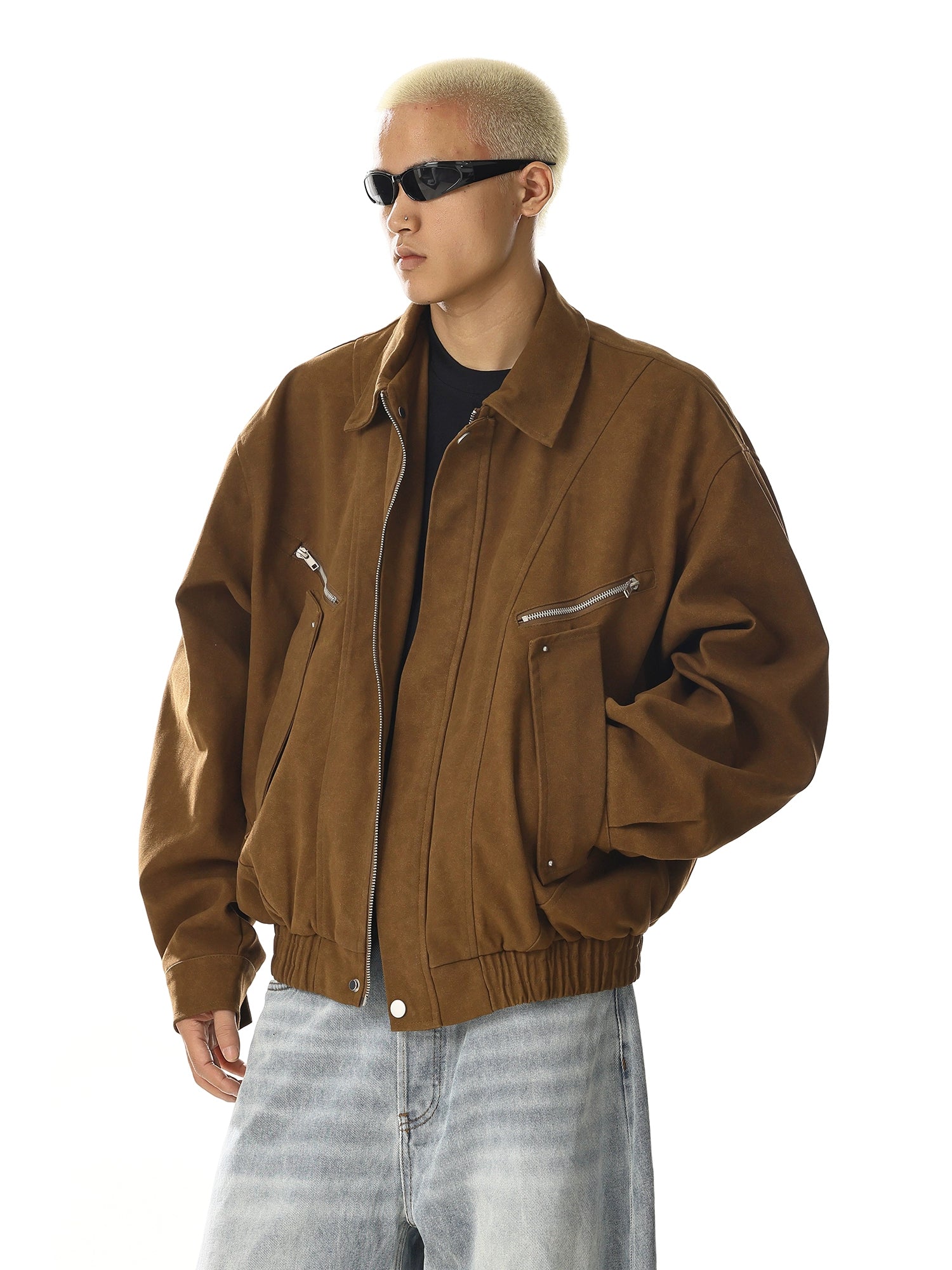 A vintage-inspired leather workwear jacket with multiple utility pockets and distressed detailing. Its oversized cut delivers both style and comfort for daily wear. Shop rugged leather outerwear at Sanhoostudio.