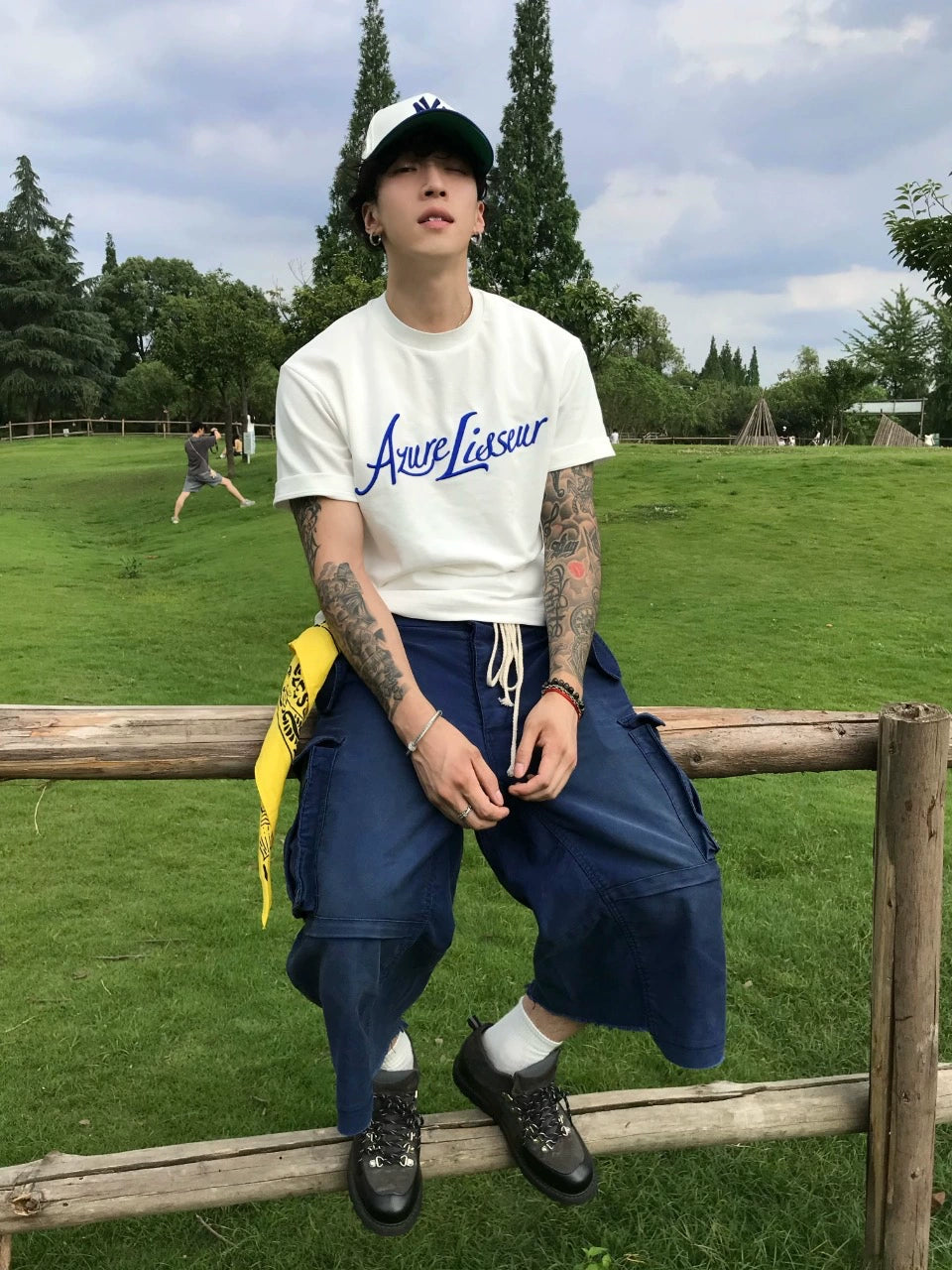 【25s Sep.】Washed Distressed Mole-Skin Cropped Cargo Pants