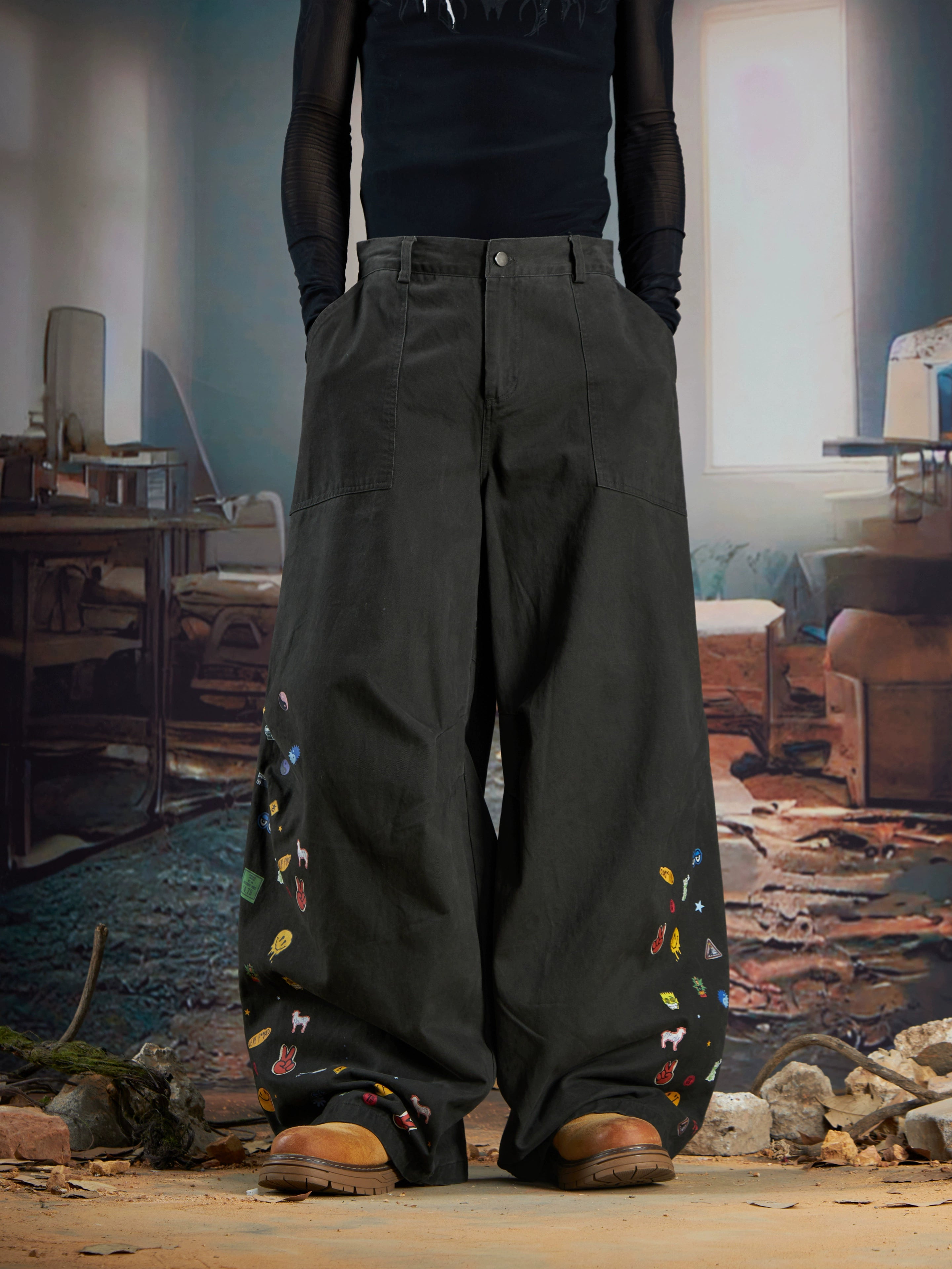 Cartoon Print Wide-Leg Streetwear Pants with Curved Design