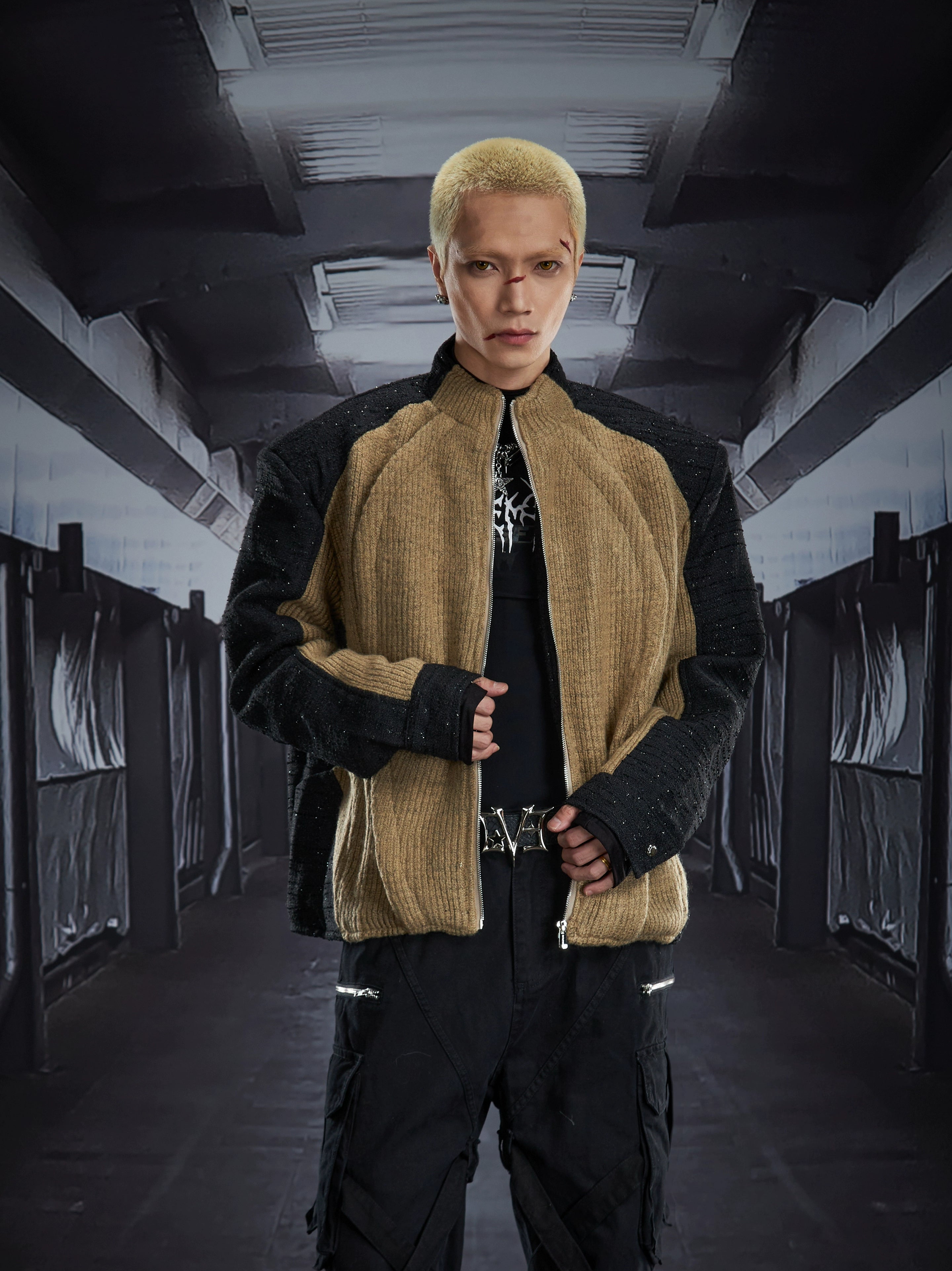 Star-Pattern Colorblock Deconstructed Puffer Jacket