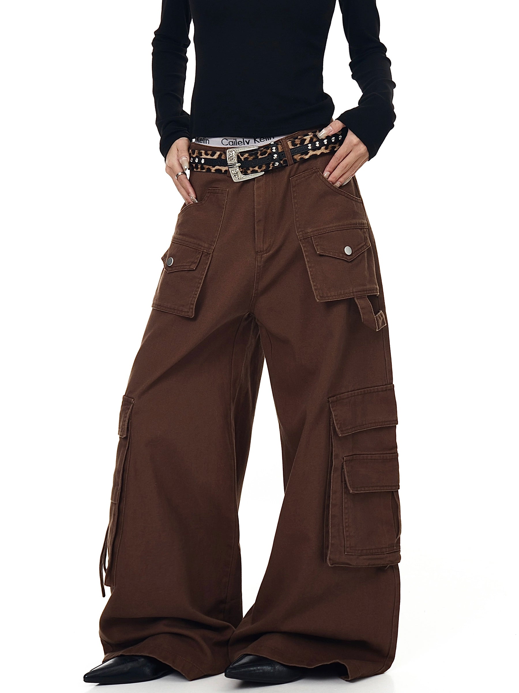 Heavy-Duty Brown Multi-Pocket Utility Pants