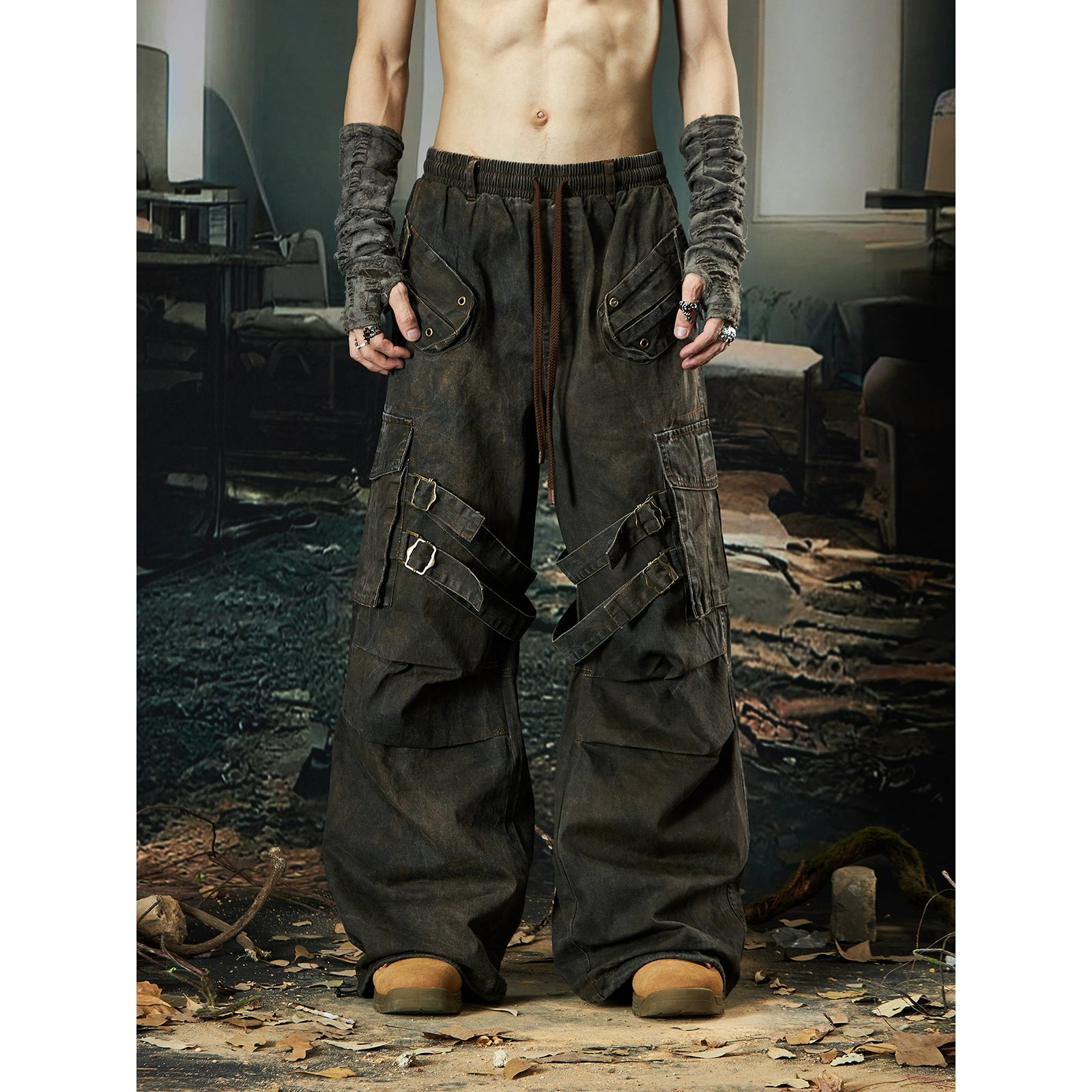 Washed Layered Pleated Multi-Pocket Utility Cargo Pants