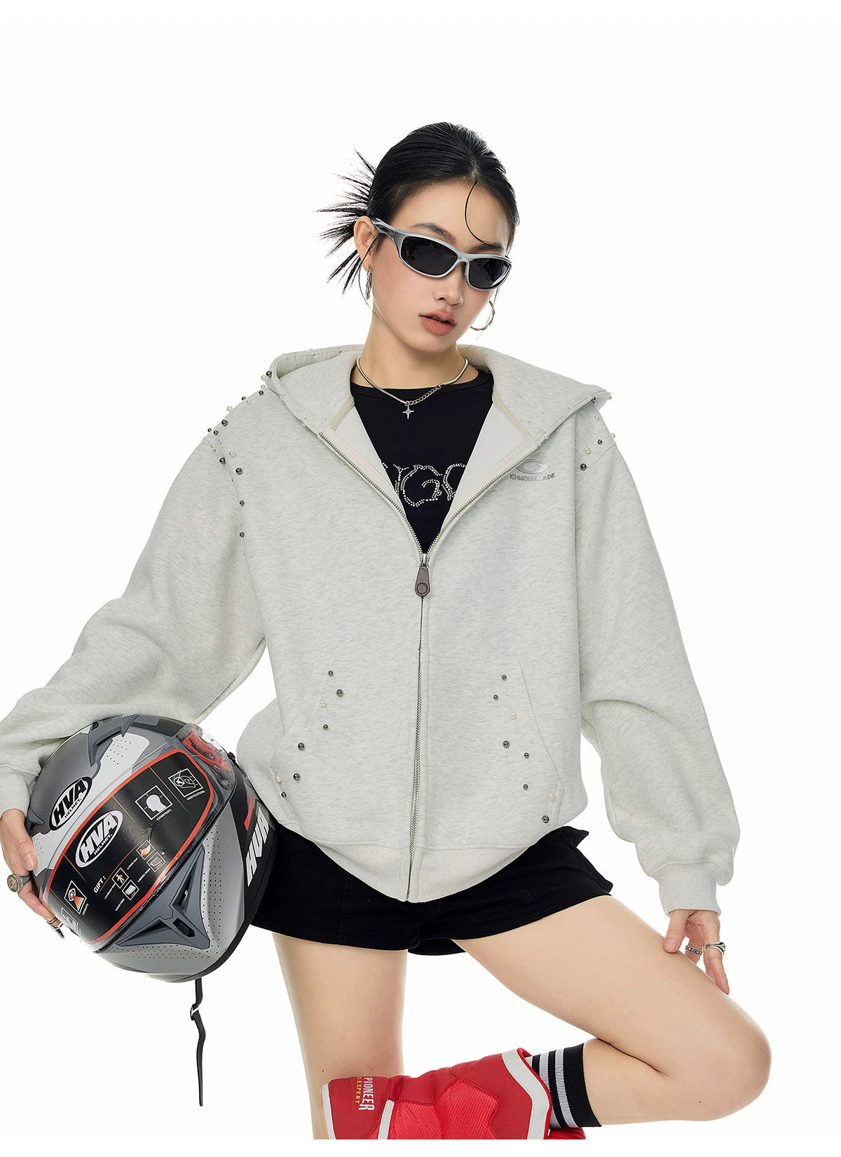 【25s Sep.】Vintage Pearl Detail Oversized Hoodie