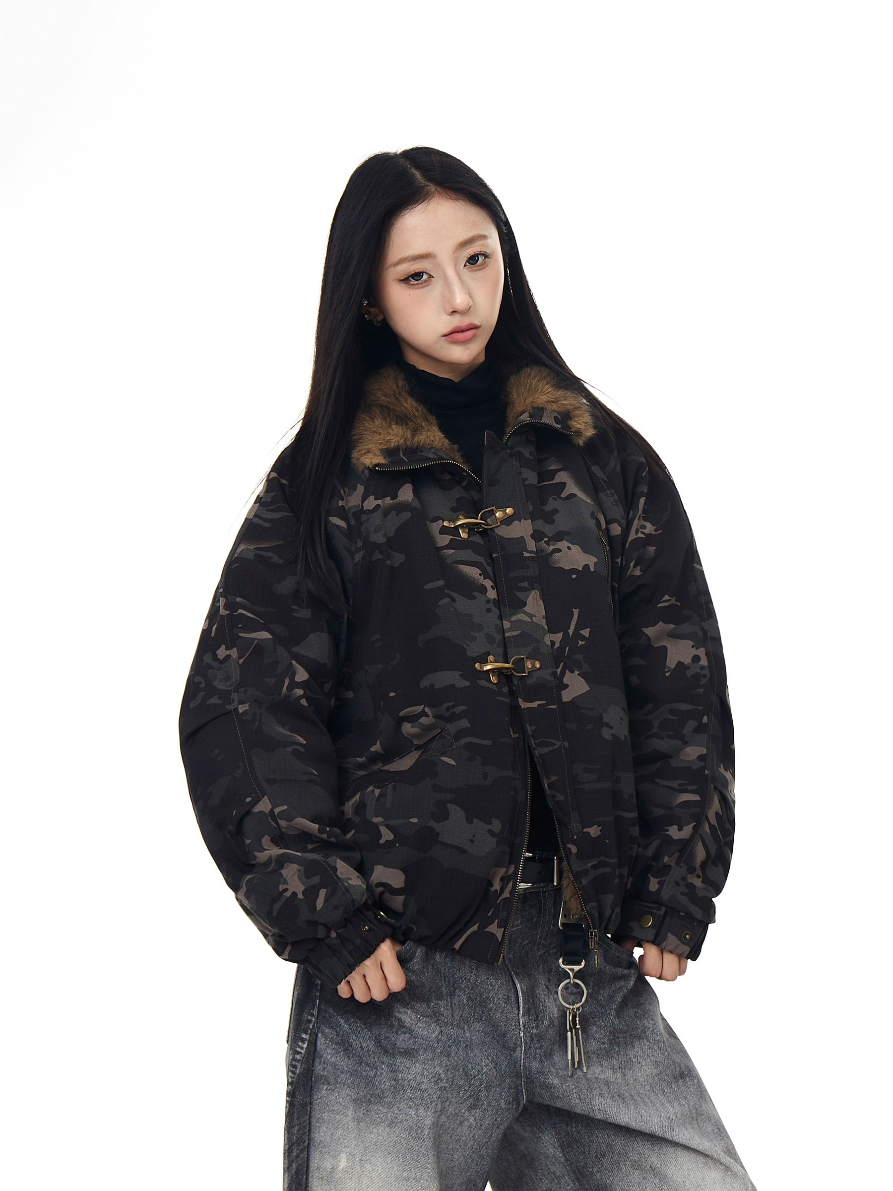 Camouflage Hawk Fur-Collar Buckle Puffer Jacket