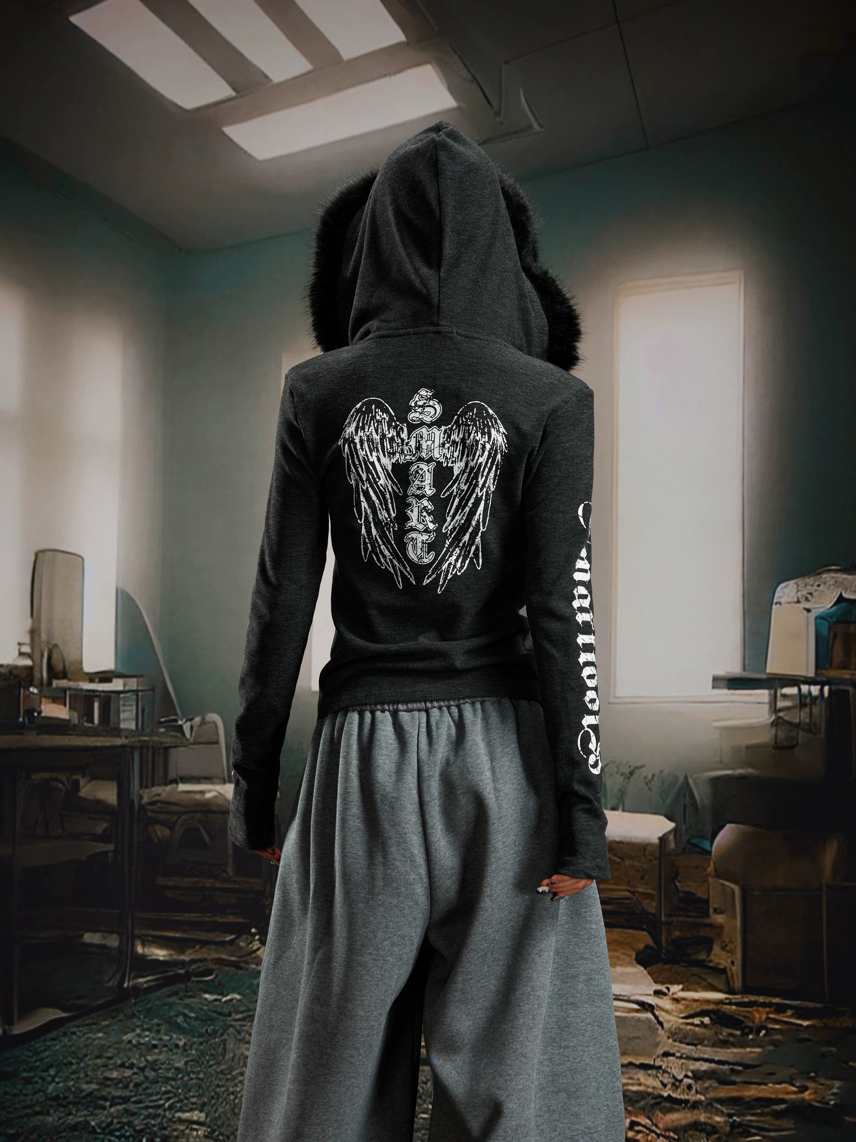 Y2K Fuzzy Cropped Hoodie with Stretch Fit