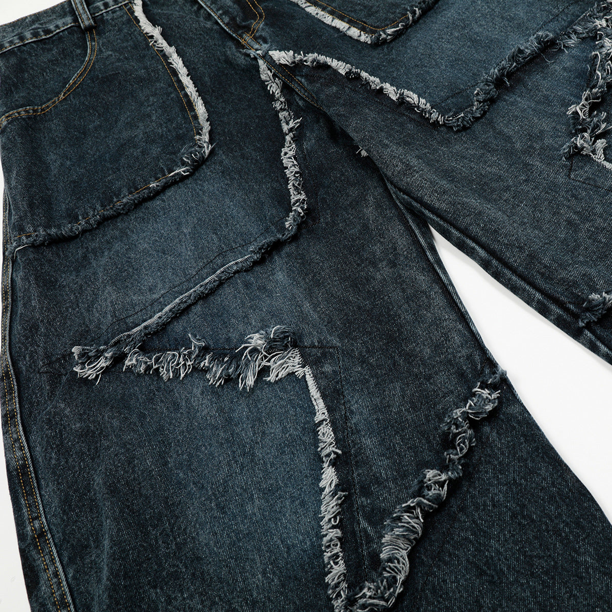 【25s Aug.】Vintage Star Embroidered Raw Hem Washed Jeans