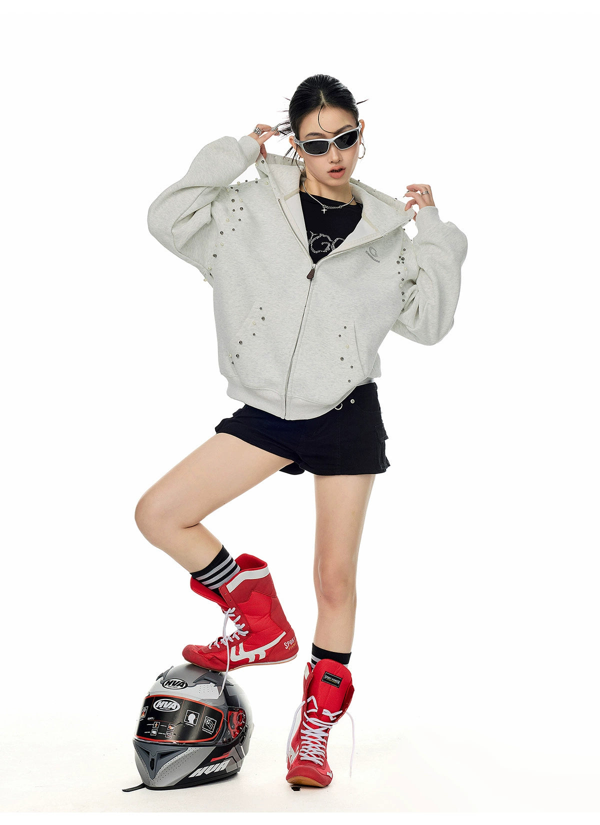 【25s Sep.】Vintage Pearl Detail Oversized Hoodie