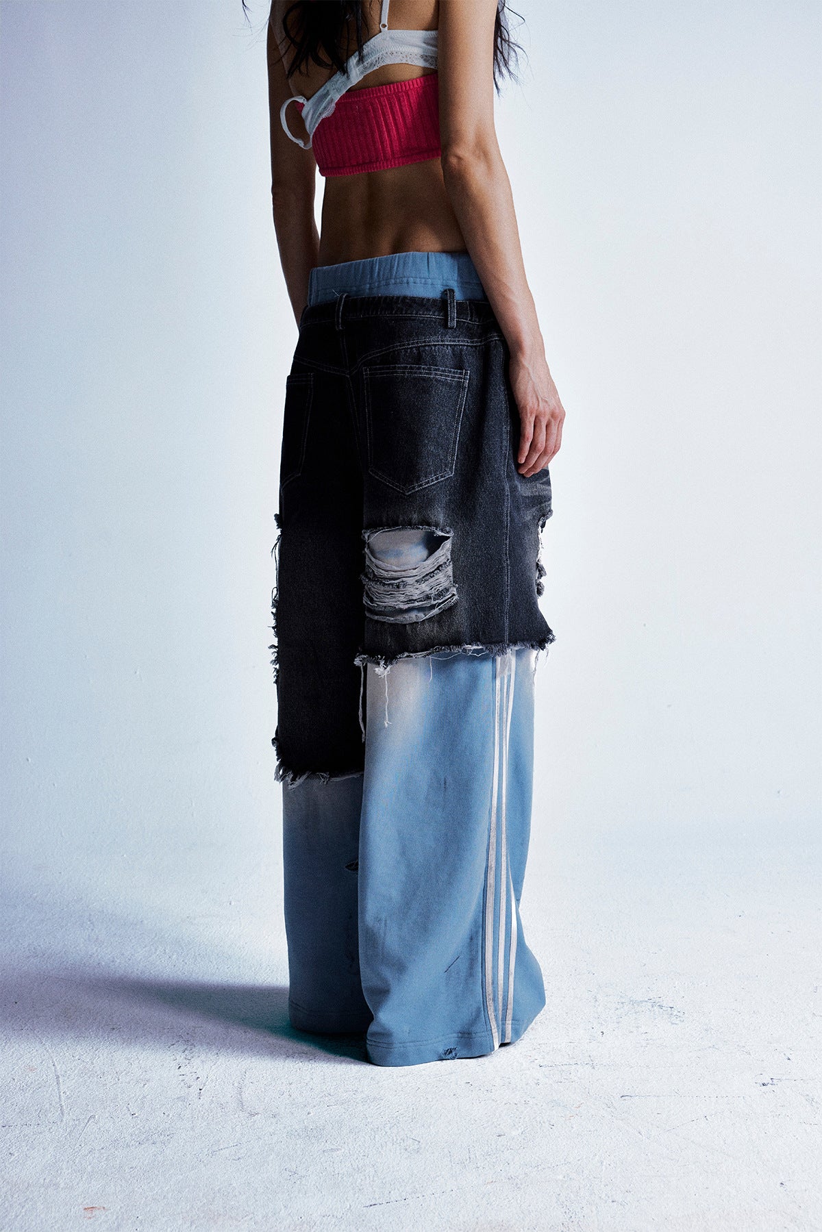 Fake Two-piece Contrast Color Stitching Ripped Jeans