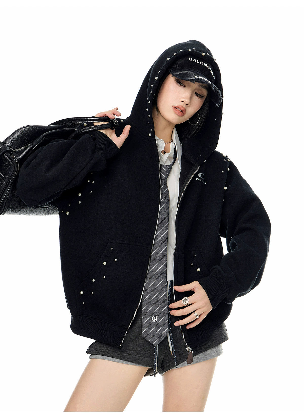 【25s Sep.】Vintage Pearl Detail Oversized Hoodie