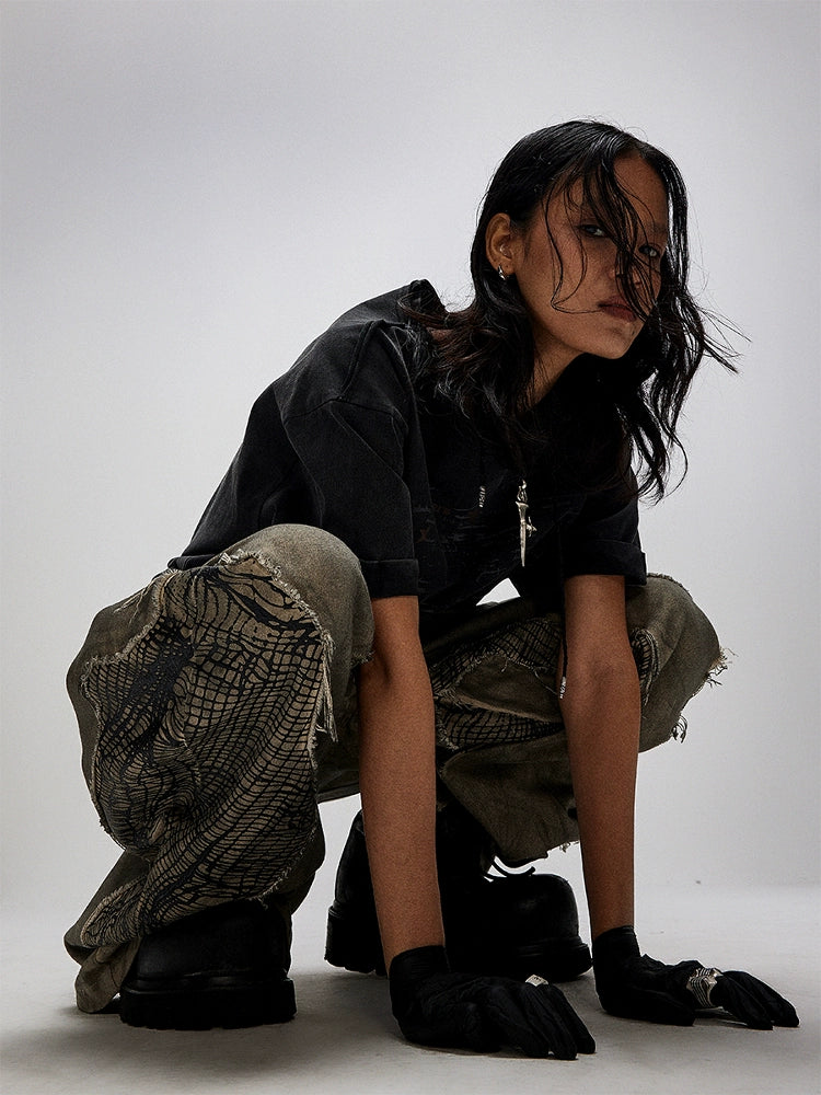 Crafted from 100% cotton, these Irregular Ripped Patchwork Casual Scimitar Canvas Pants feature a relaxed straight-leg fit with edgy ripped and patchwork details. Designed for comfort and style, this streetwear-inspired piece from Sanhoostudio elevates your everyday look with a unique casual vibe.