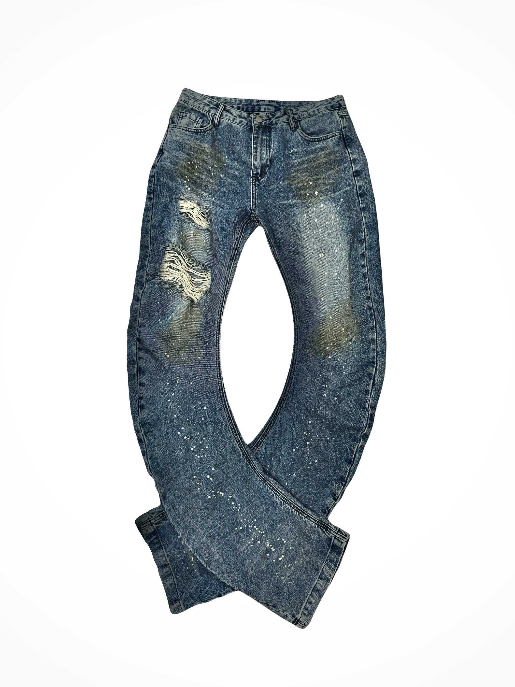 These blade-cut jeans by Sanhoostudio combine a heavy mud-dye wash, pleated textures, and distressed craftsmanship to create a futuristic yet rugged aesthetic. Perfect for grunge-inspired styling, high street fashion, or unique streetwear looks, they deliver both edge and originality.