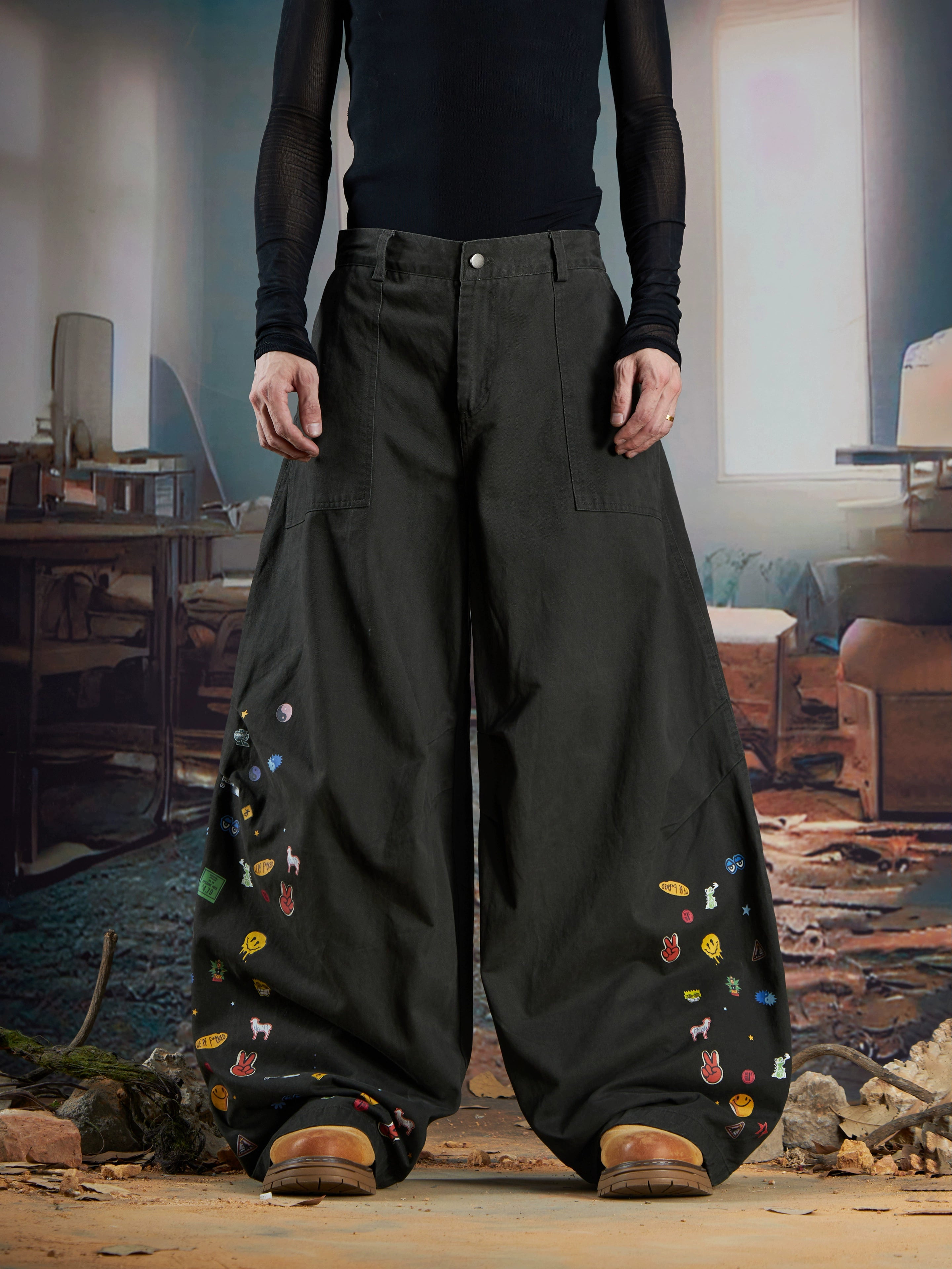 Cartoon Print Wide-Leg Streetwear Pants with Curved Design