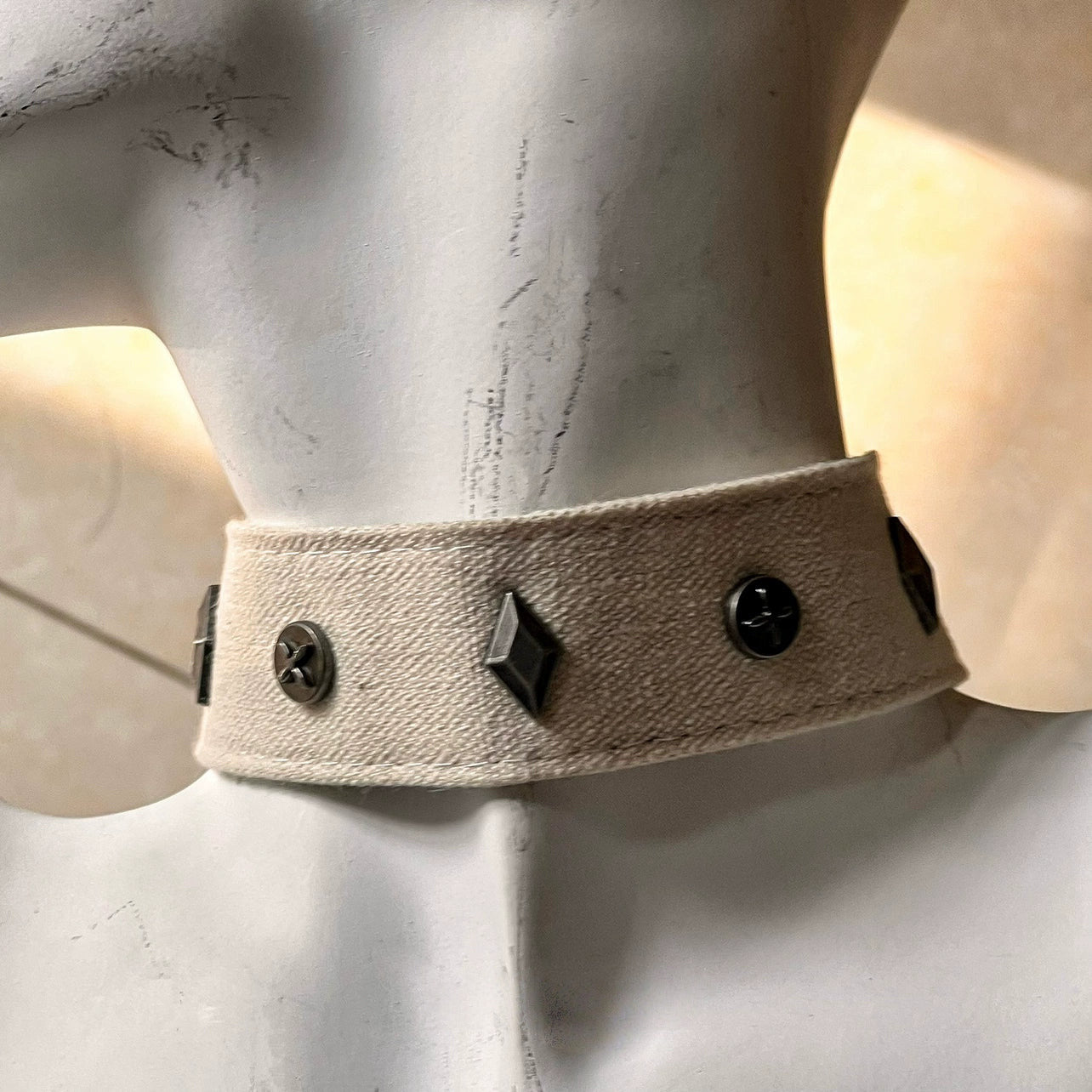White Canvas Metal Choker Necklace