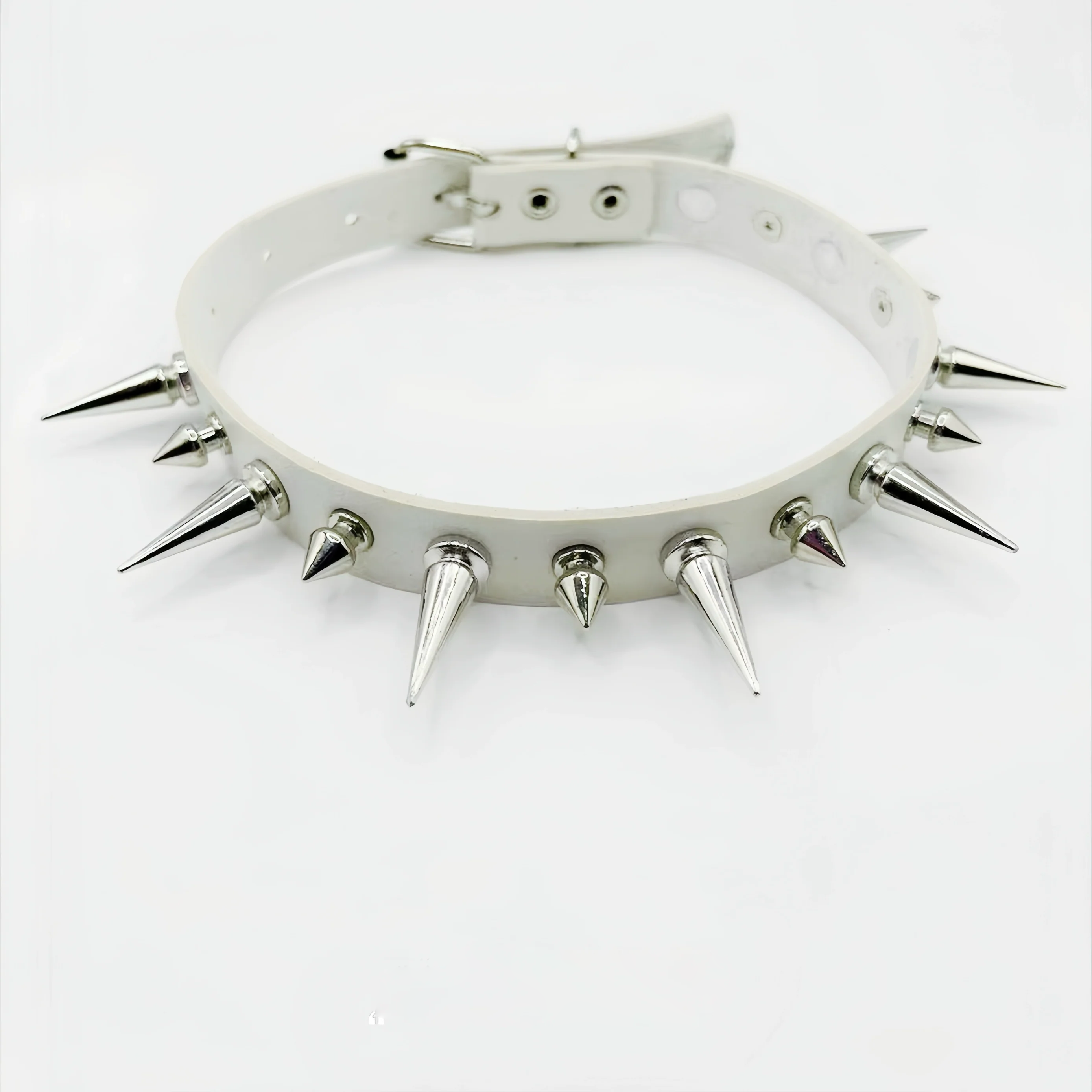 Discover Sanhoostudio’s rock studded punk leather choker, blending Y2K subculture aesthetics with bold metal detailing for a rebellious, fashion-forward accessory that elevates streetwear outfits.